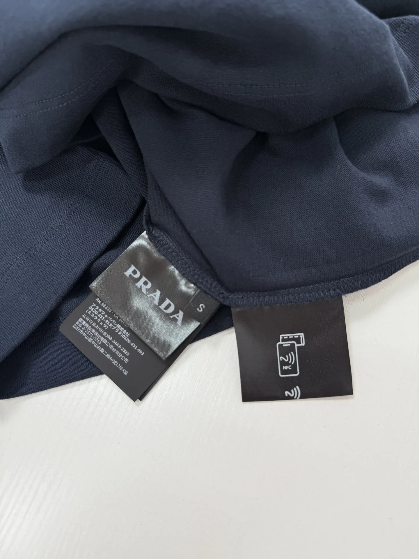 Logo-Patch Long-Sleeved Cotton Polo Shirt D22022050 — view 5