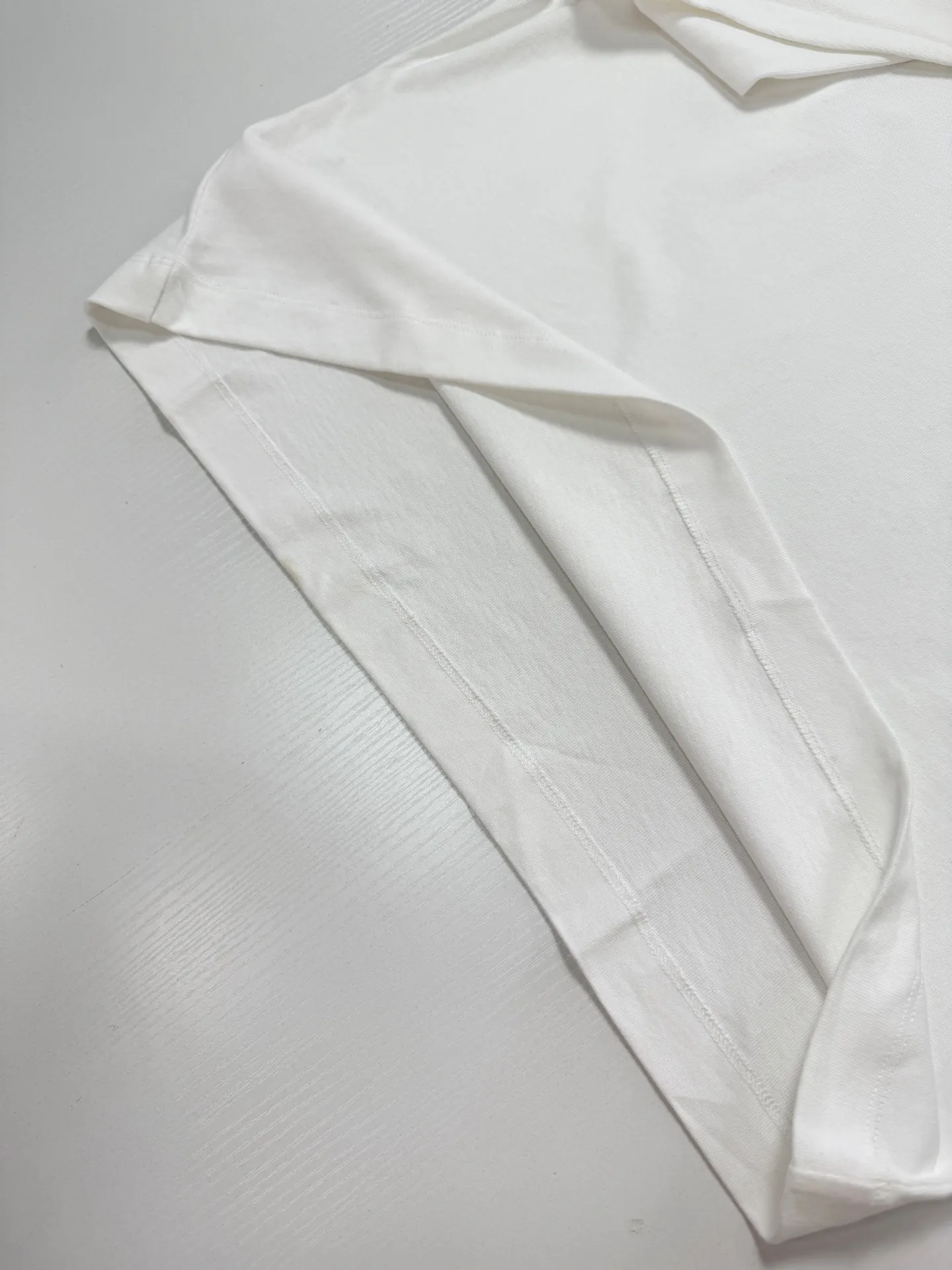 Logo-Patch Long-Sleeve Cotton Polo Shirt D22022051 — view 9