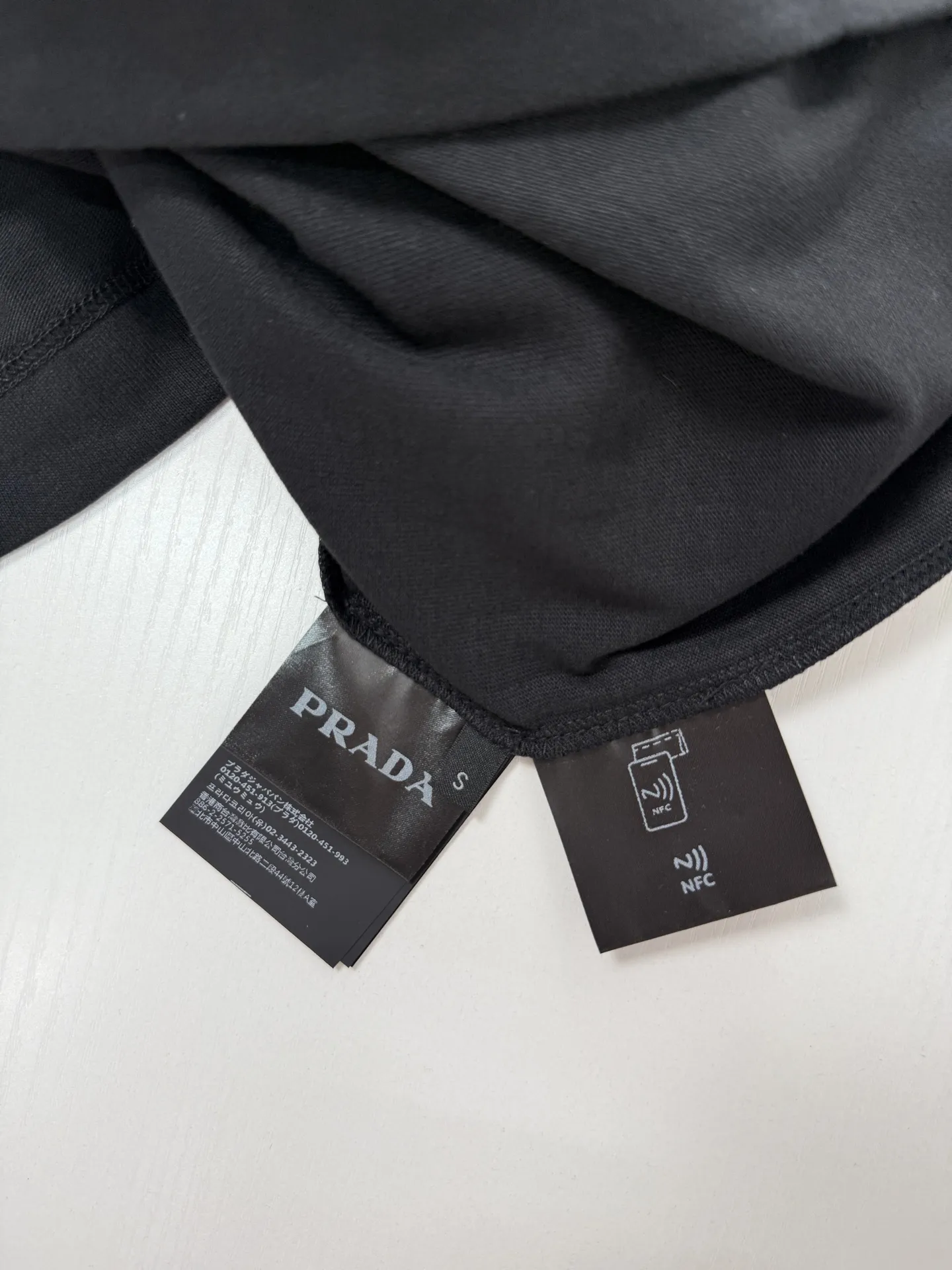 Logo-Patch Long-Sleeved Cotton Polo Shirt D22022052 — view 9