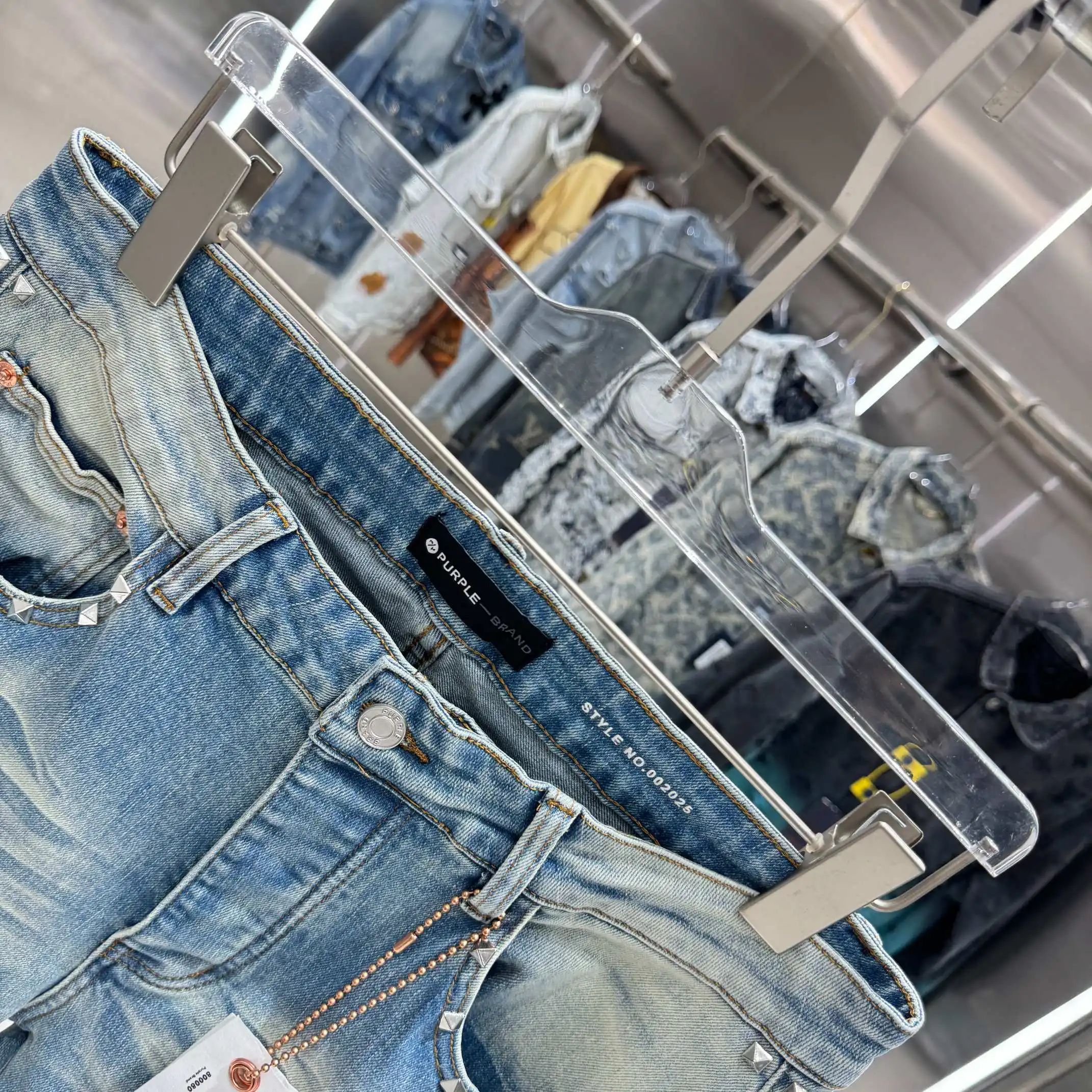 Studded Slim-Fit Flare Jeans D22019108 — view 8