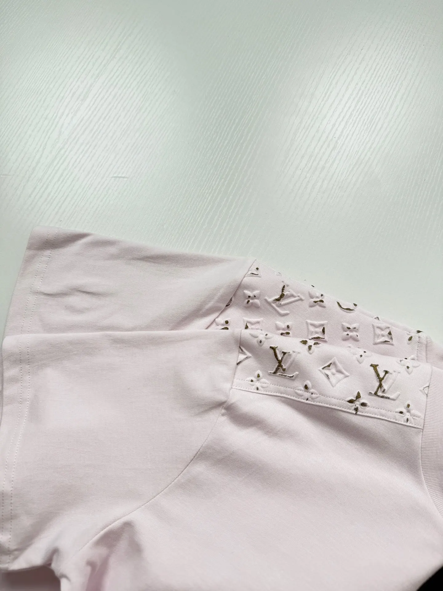 Monogram Embossed Pocket T-Shirt D22524743 — view 7
