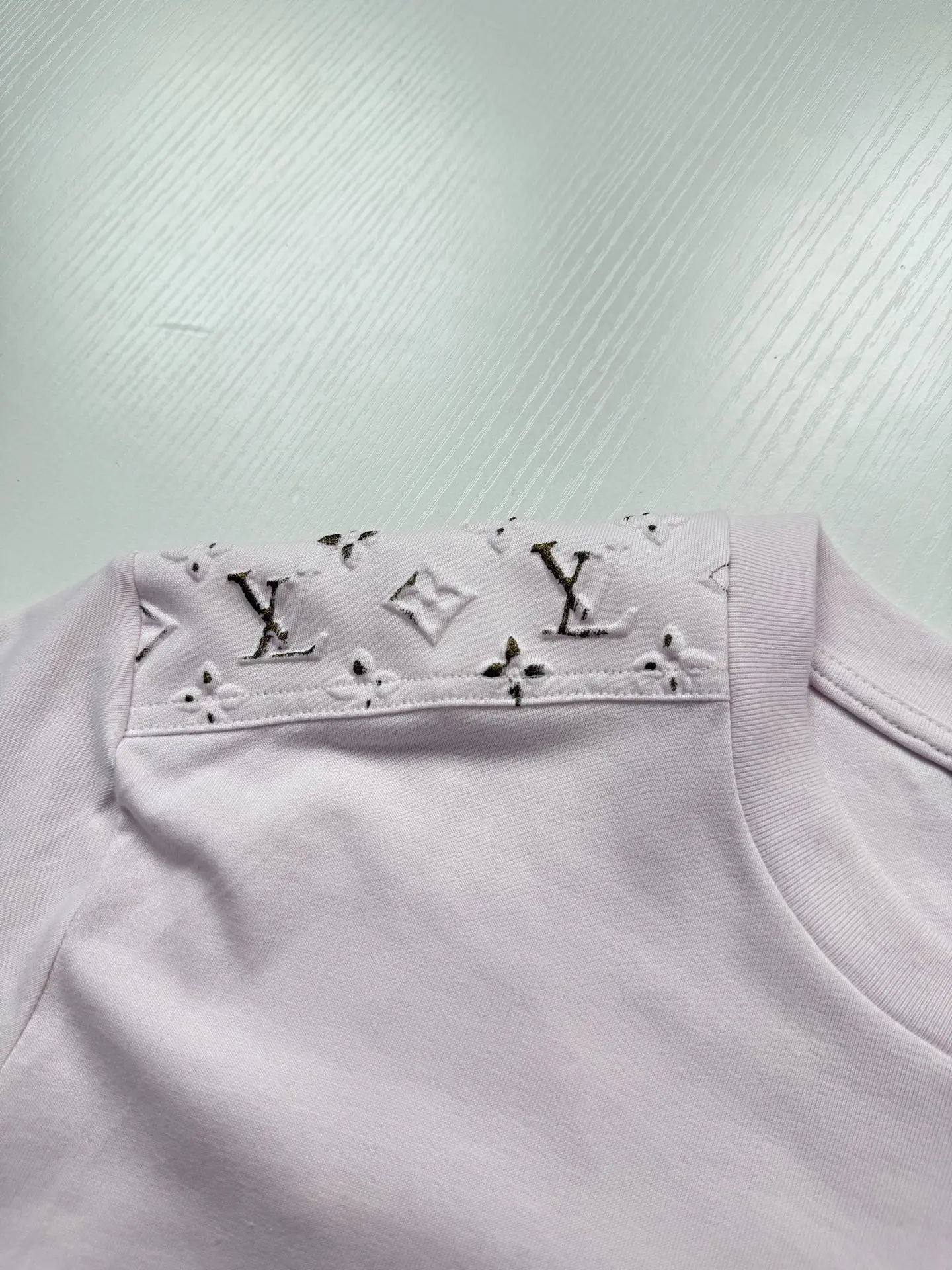 Monogram Embossed Pocket T-Shirt D22524743 — view 8