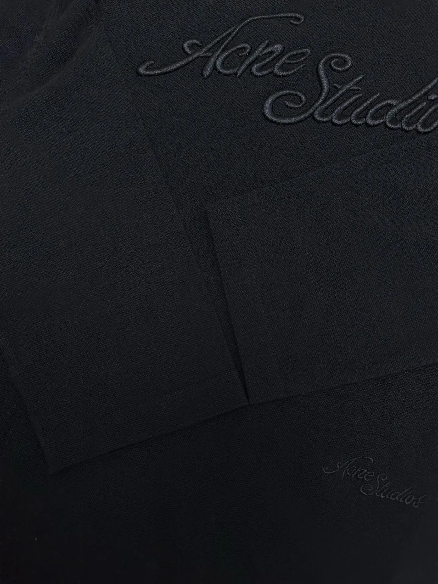 Logo-Embroidered Drop-Shoulder Long-Sleeved T-Shirt D22520399 — view 9