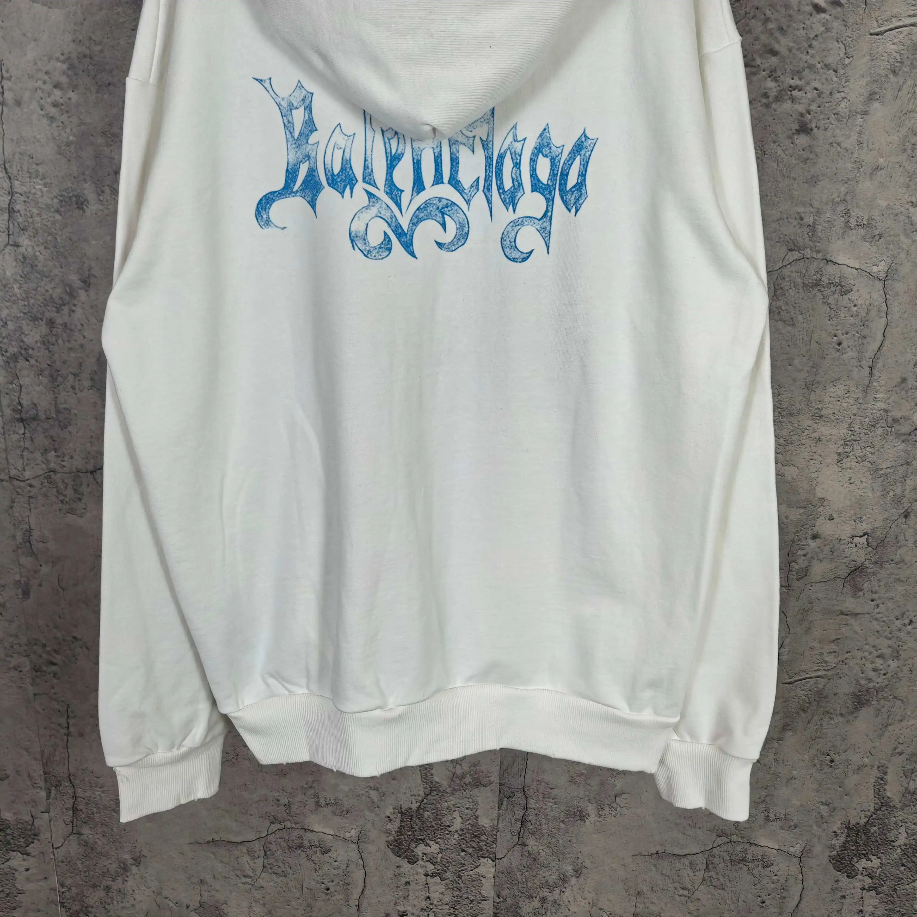Sketchy Logo Flame Print Zip-Up Hoodie D22524473 — view 12
