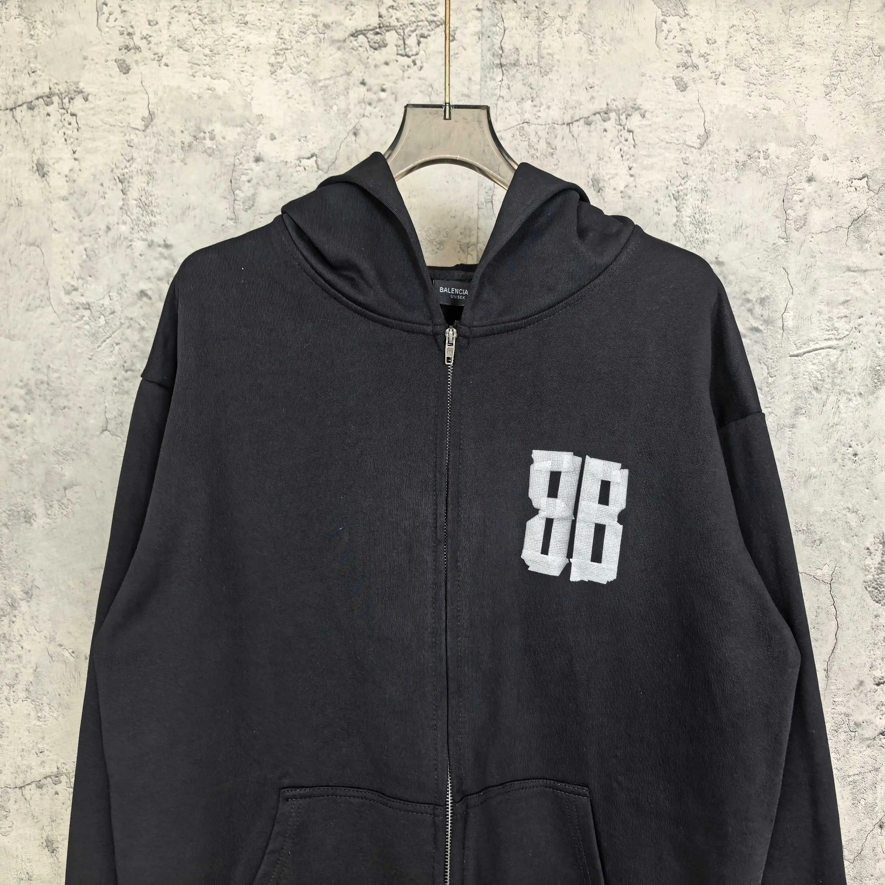 Tape Type Oversized Zip-Up Hoodie D22524500 — view 3