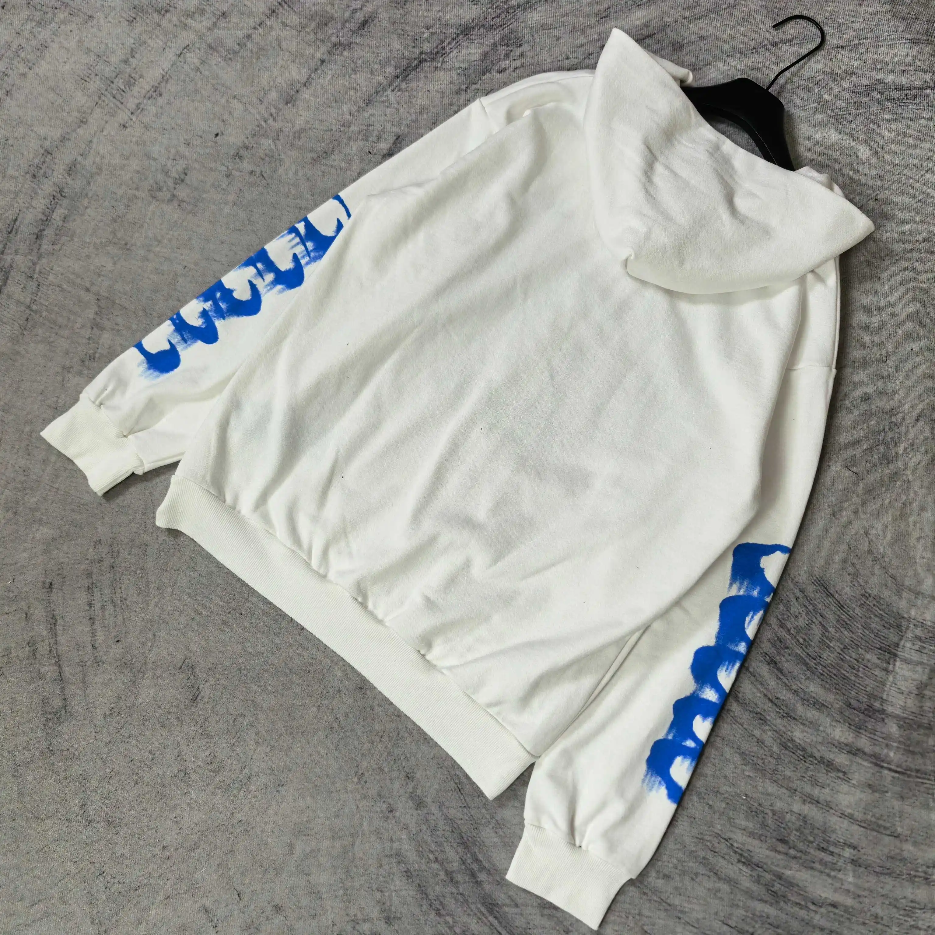 Wet Brush Logo Zip-Up Hoodie D22524481 — view 5