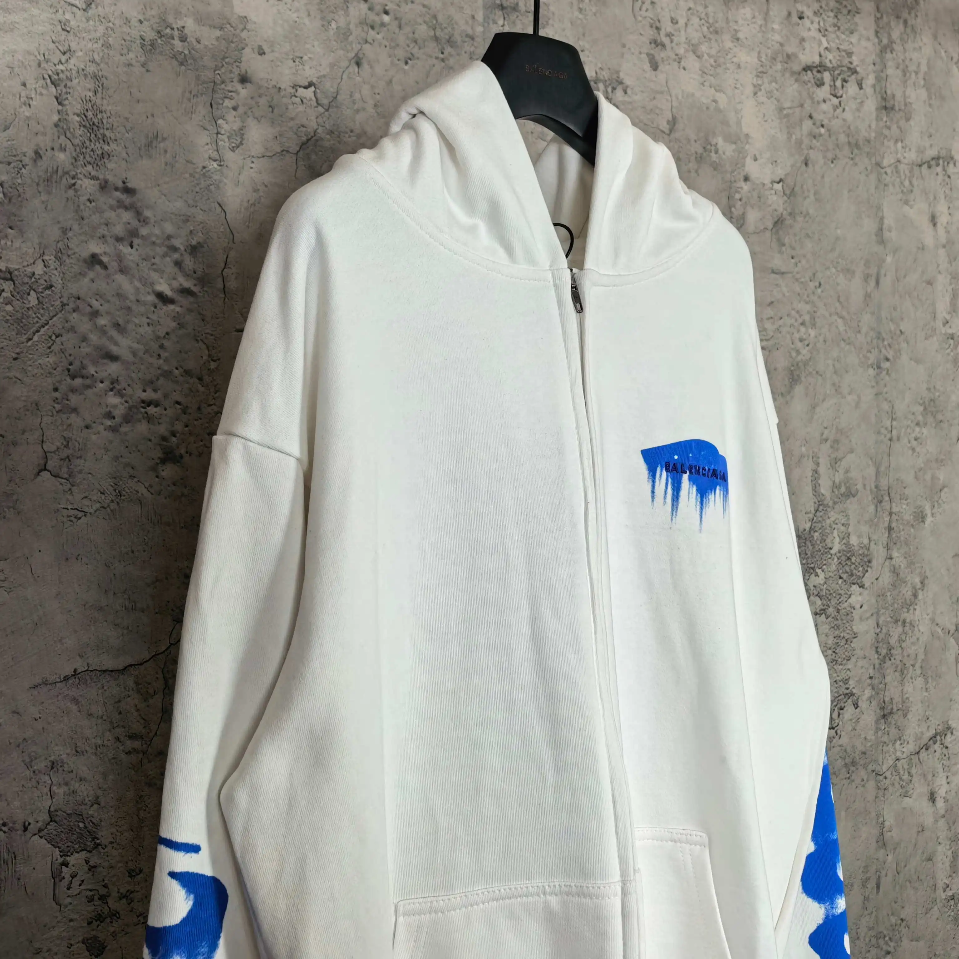 Wet Brush Logo Zip-Up Hoodie D22524481 — view 7