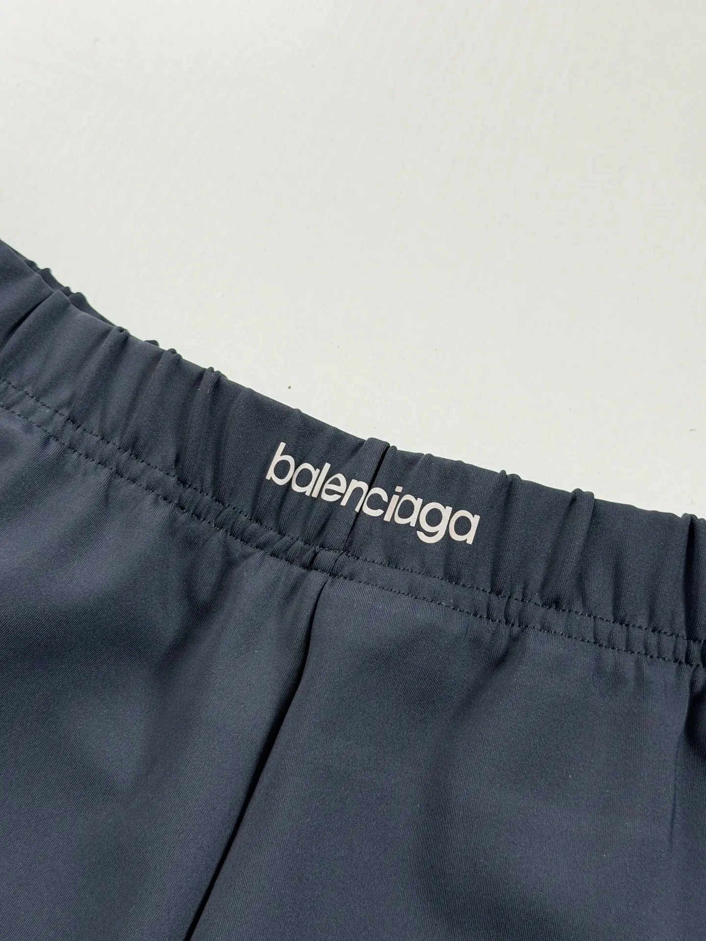 Layered 2-in-1 Performance Training Shorts D22518594 — view 7