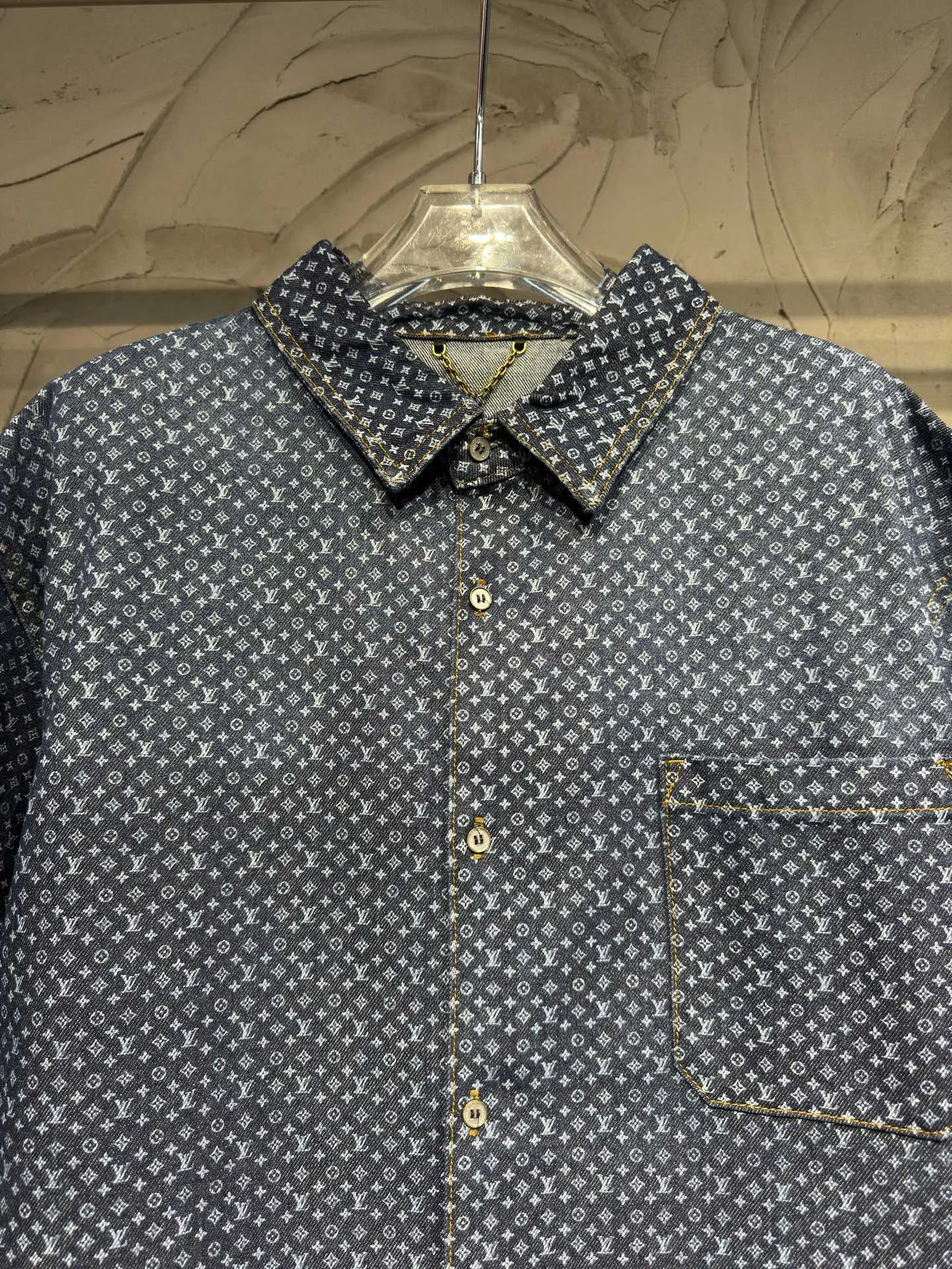 Monogram Print Short-Sleeve Denim Shirt D22524320 — view 9