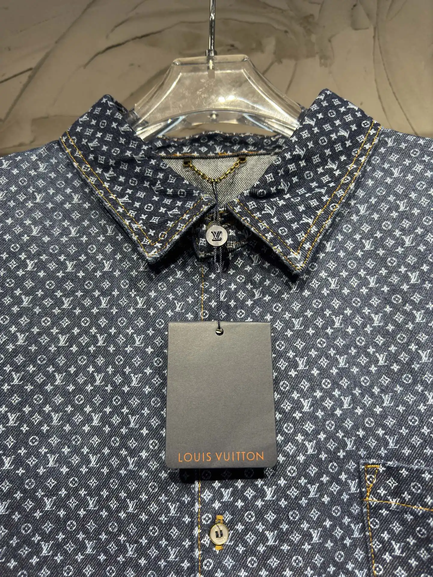 Monogram Print Short-Sleeve Denim Shirt D22524320 — view 11