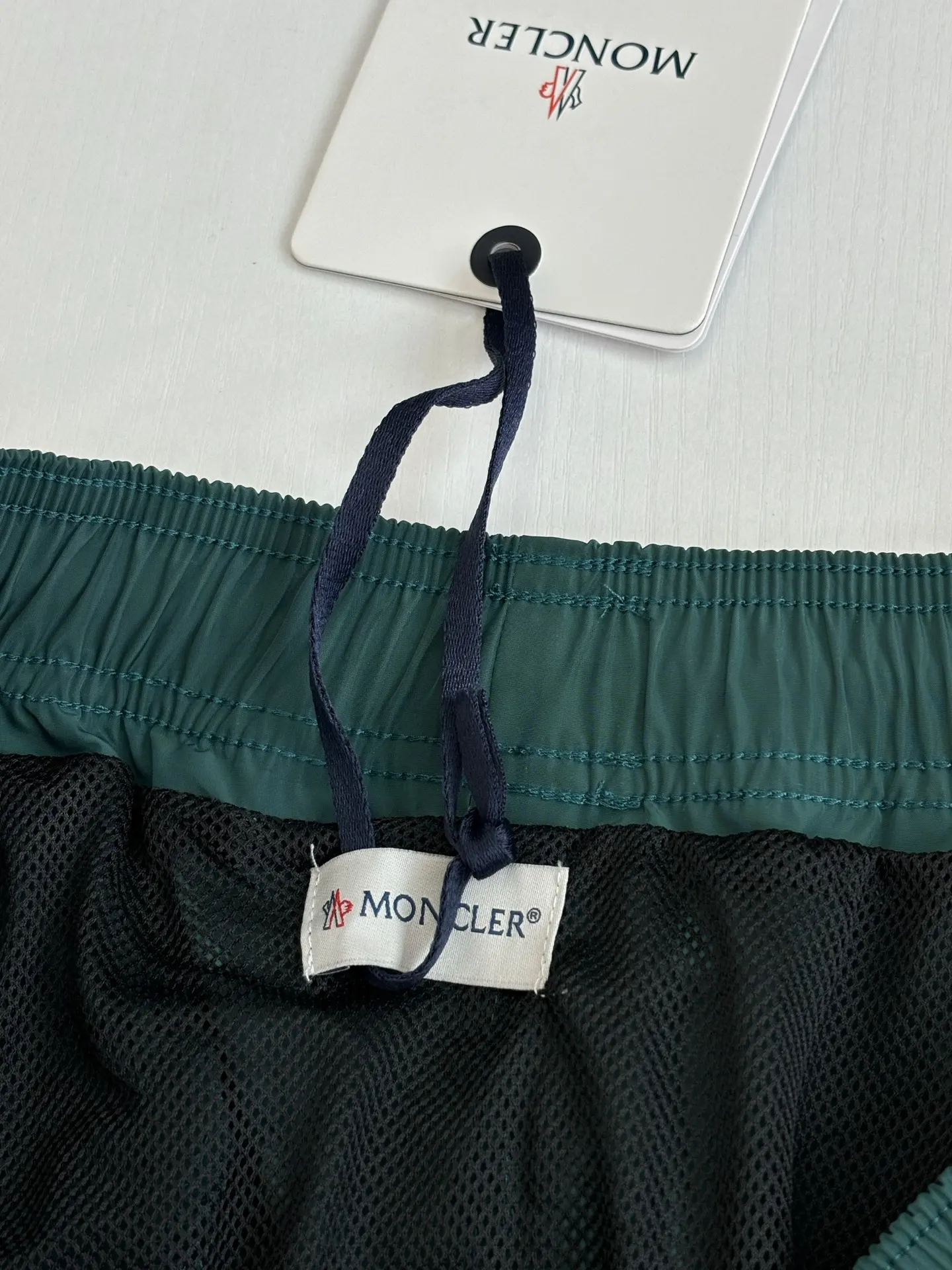 Logo-Patch Shell Swim Shorts D22518605 — view 10