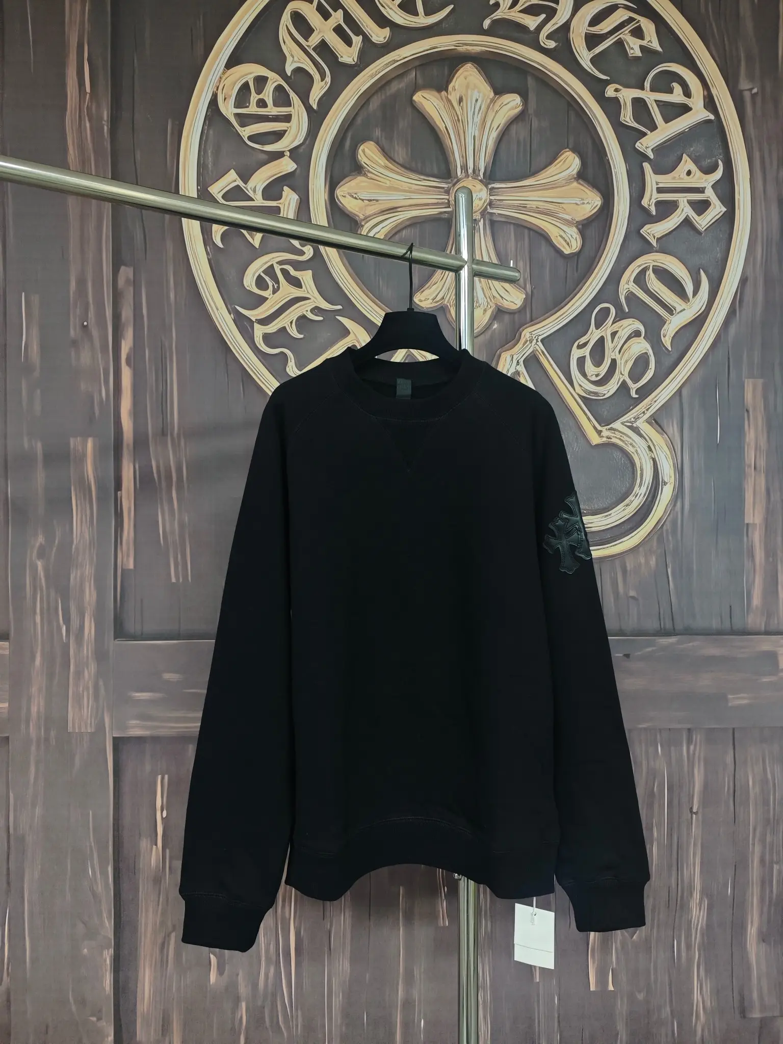 Leather Cross Patch Fleece Sweatshirt D23020298
