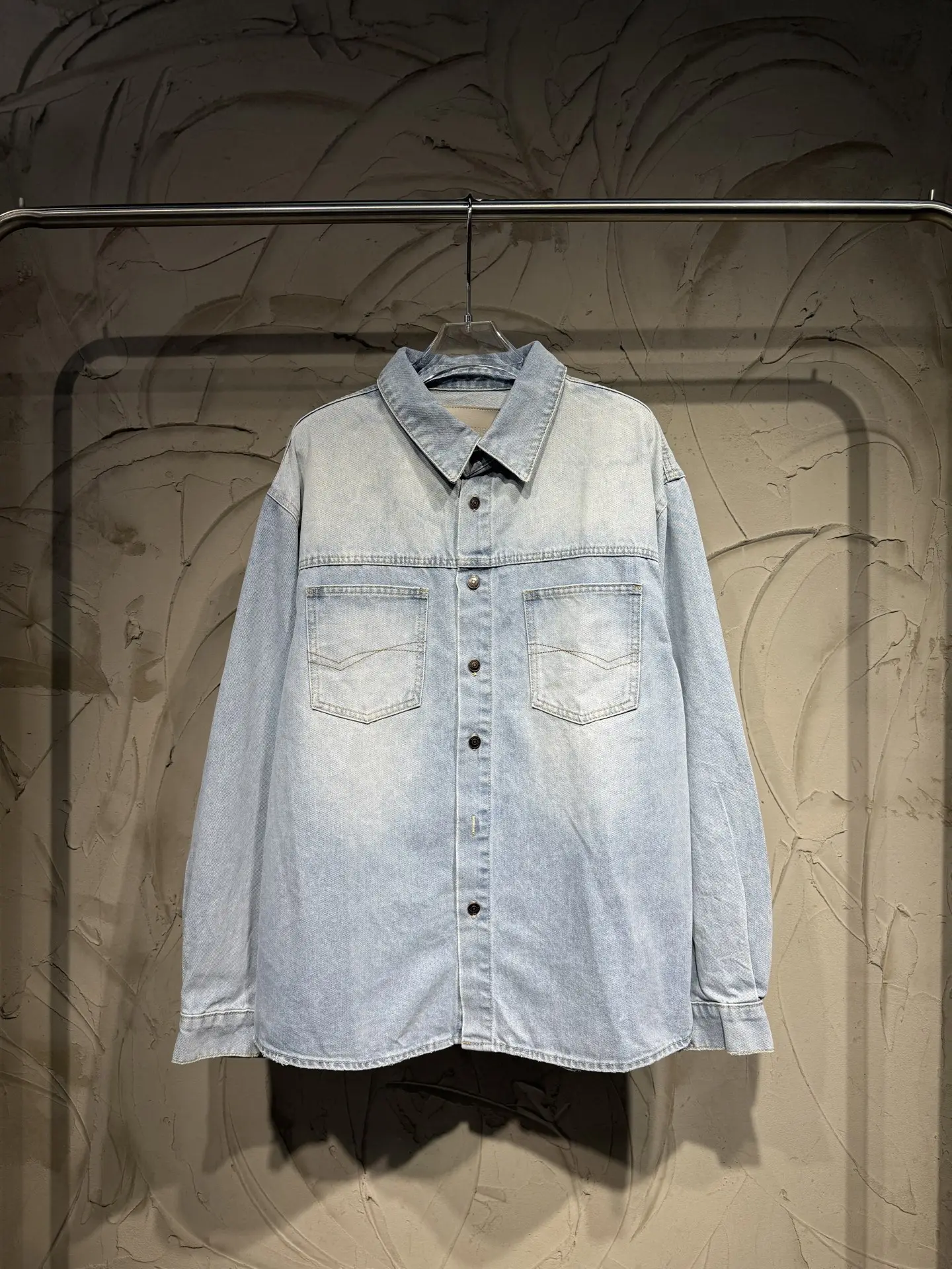 Oversized Washed Denim Shirt Jacket D23024321