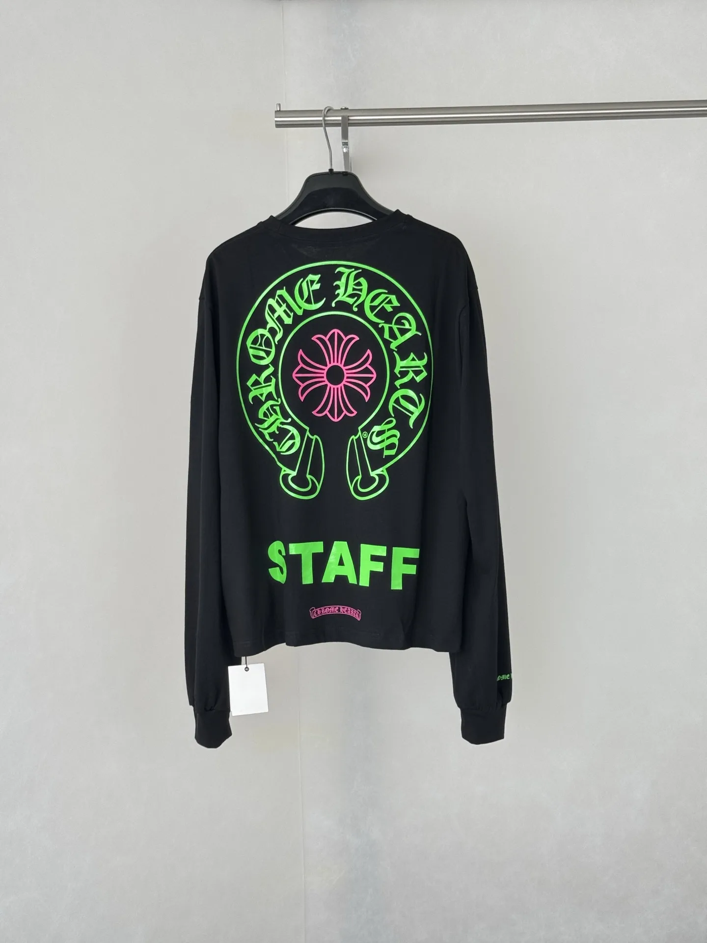 STAFF Horseshoe Print Long-Sleeve T-Shirt D23018672 — view 2