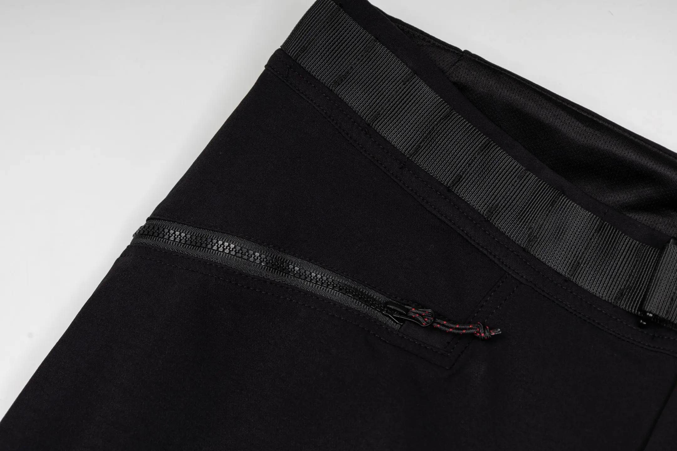 Eiger Nordwand Softshell Outdoor Trousers D23024513 — view 4
