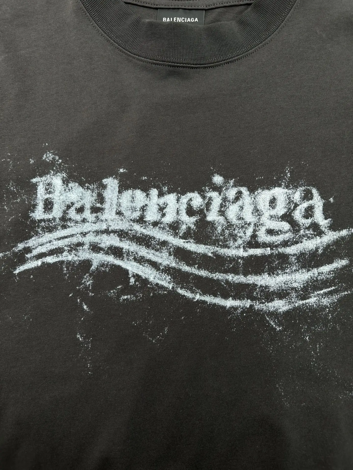 Washed Crayon Political Logo T-Shirt D23514382 — view 4