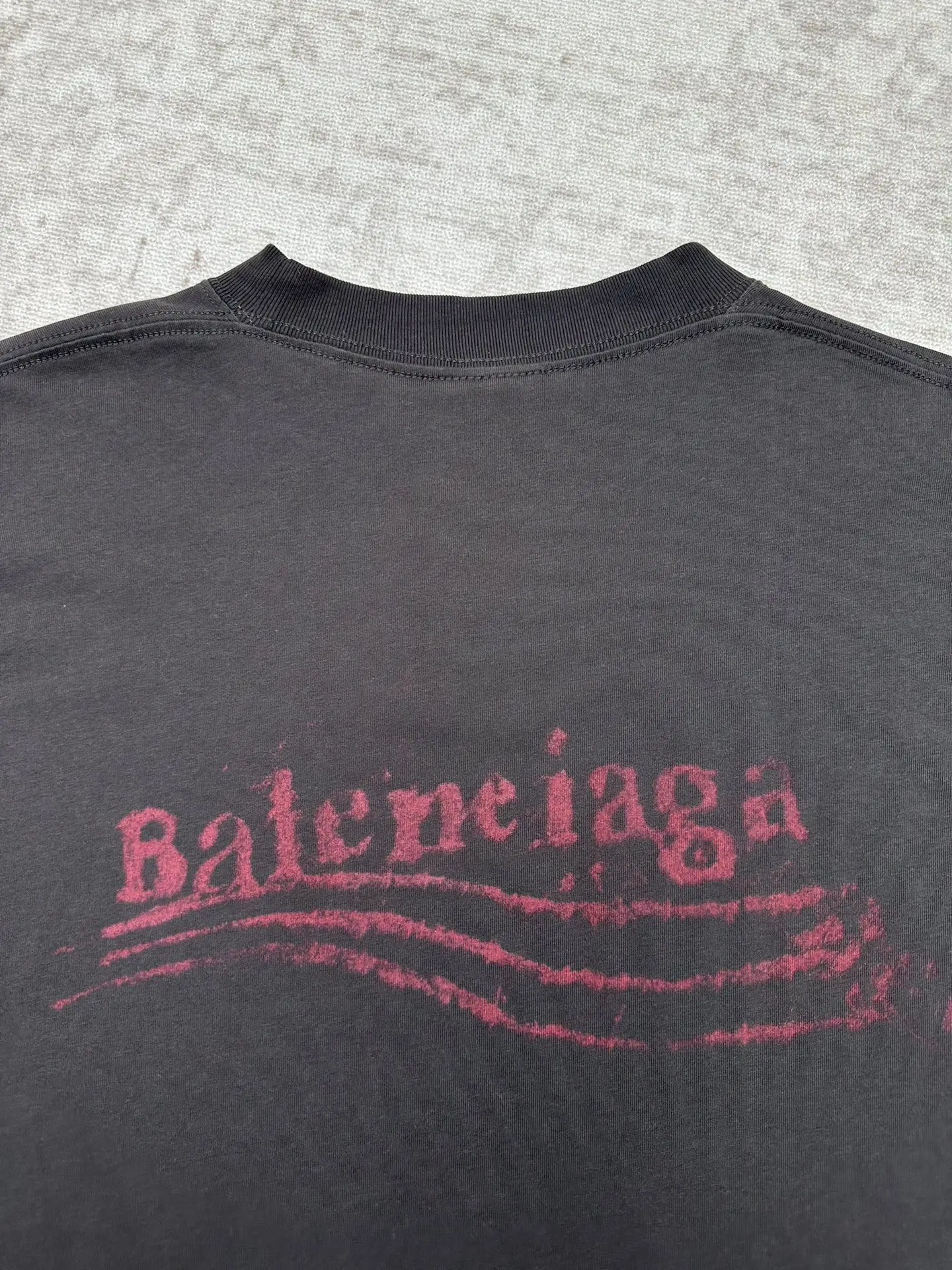 Washed Crayon Political Logo T-Shirt D23514382 — view 9