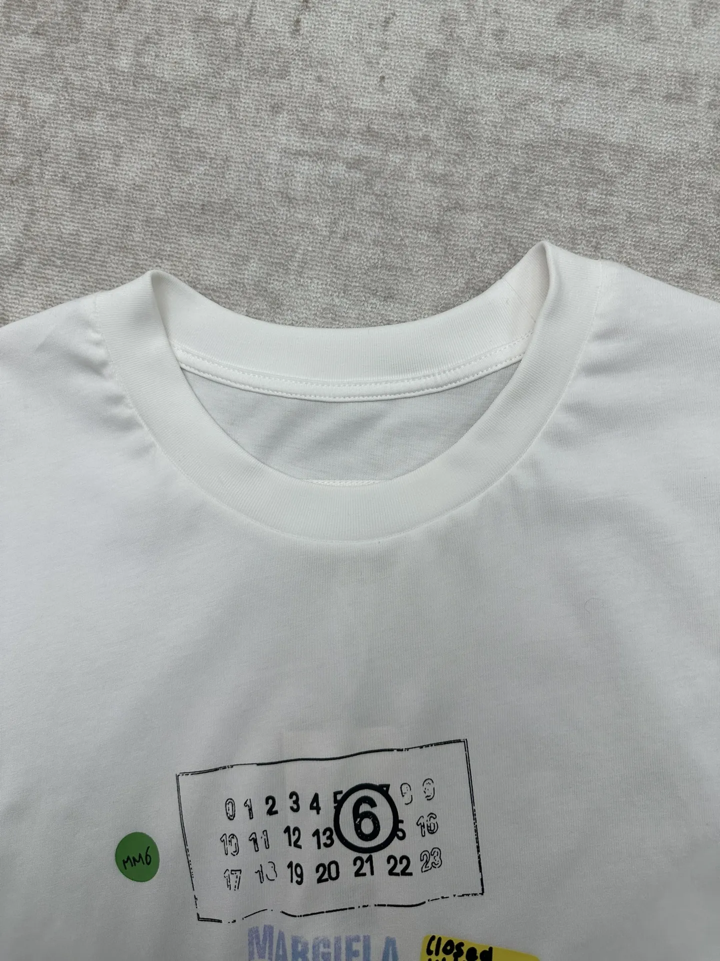 MM6 Library Print Cotton T-Shirt D23514396 — view 3