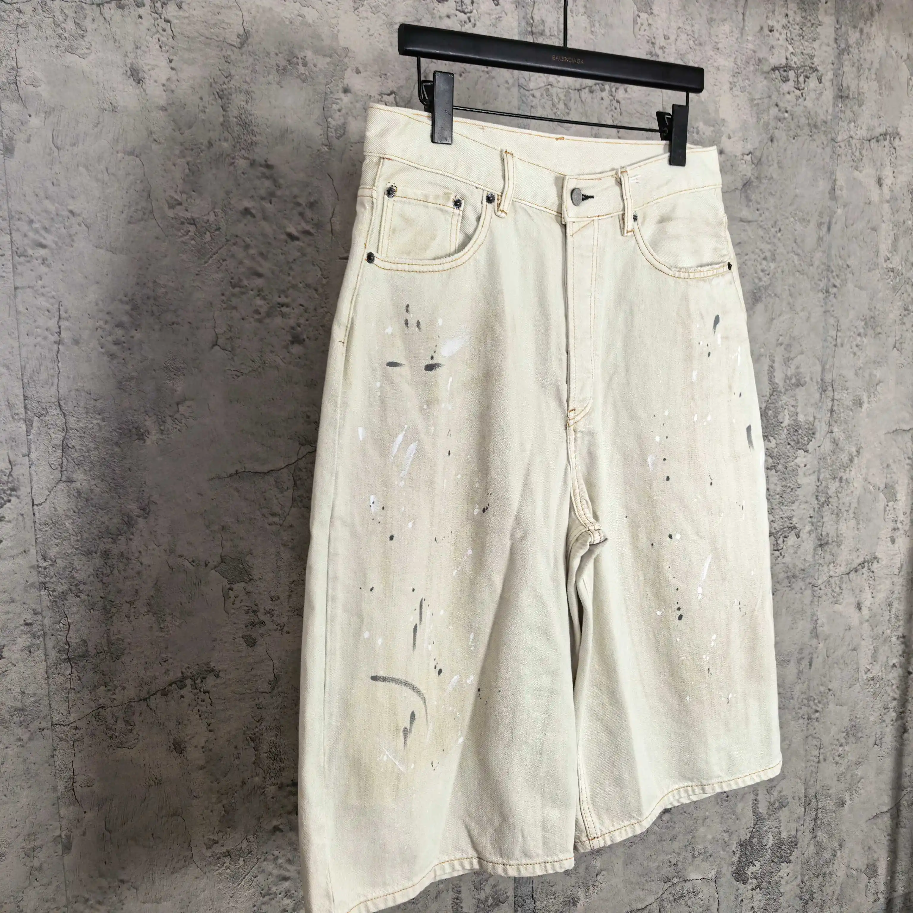 Paint-Splatter Denim Shorts D23524520 — view 7