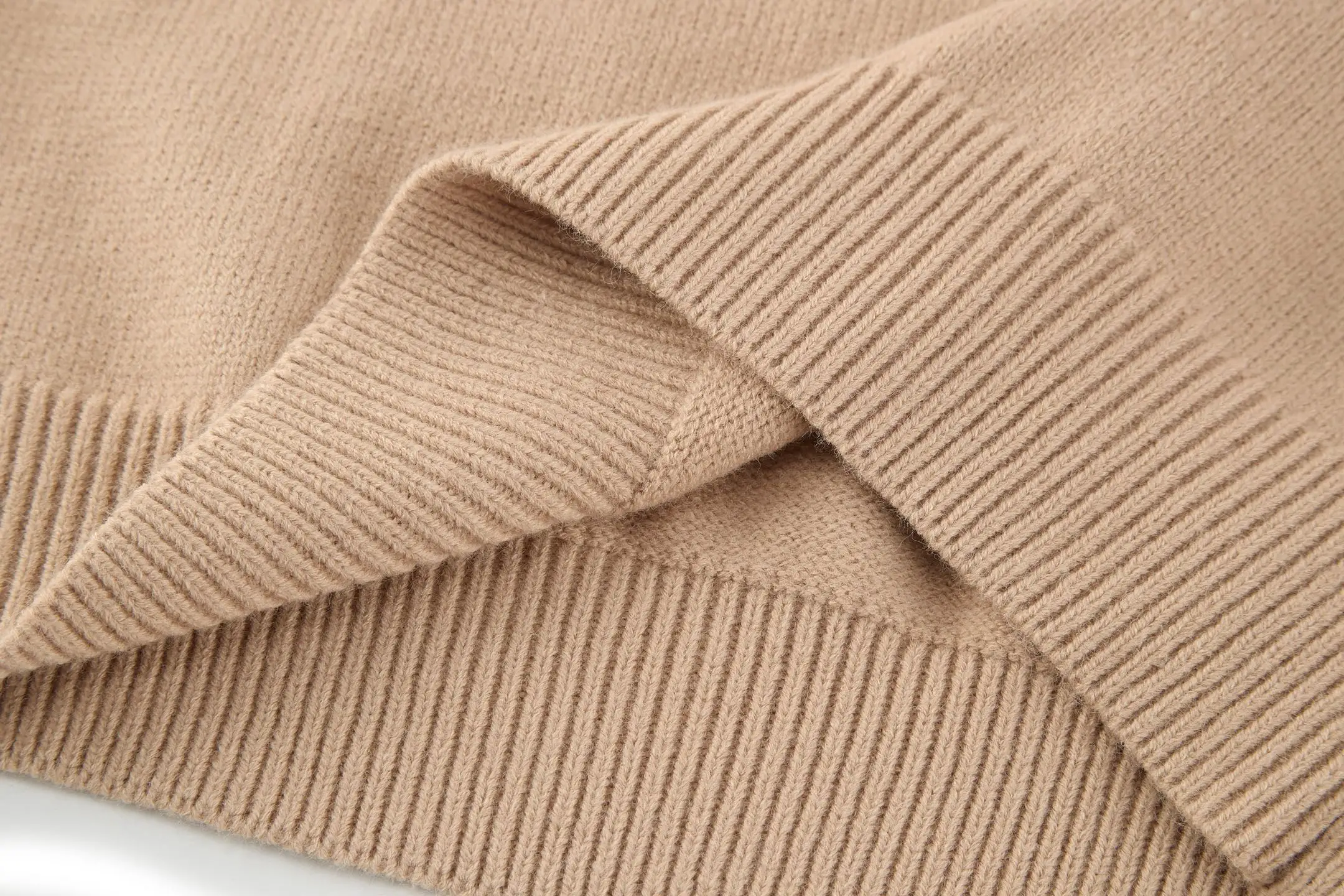Triomphe Embroidered Wool-Cashmere Sweater D23522474 — view 7