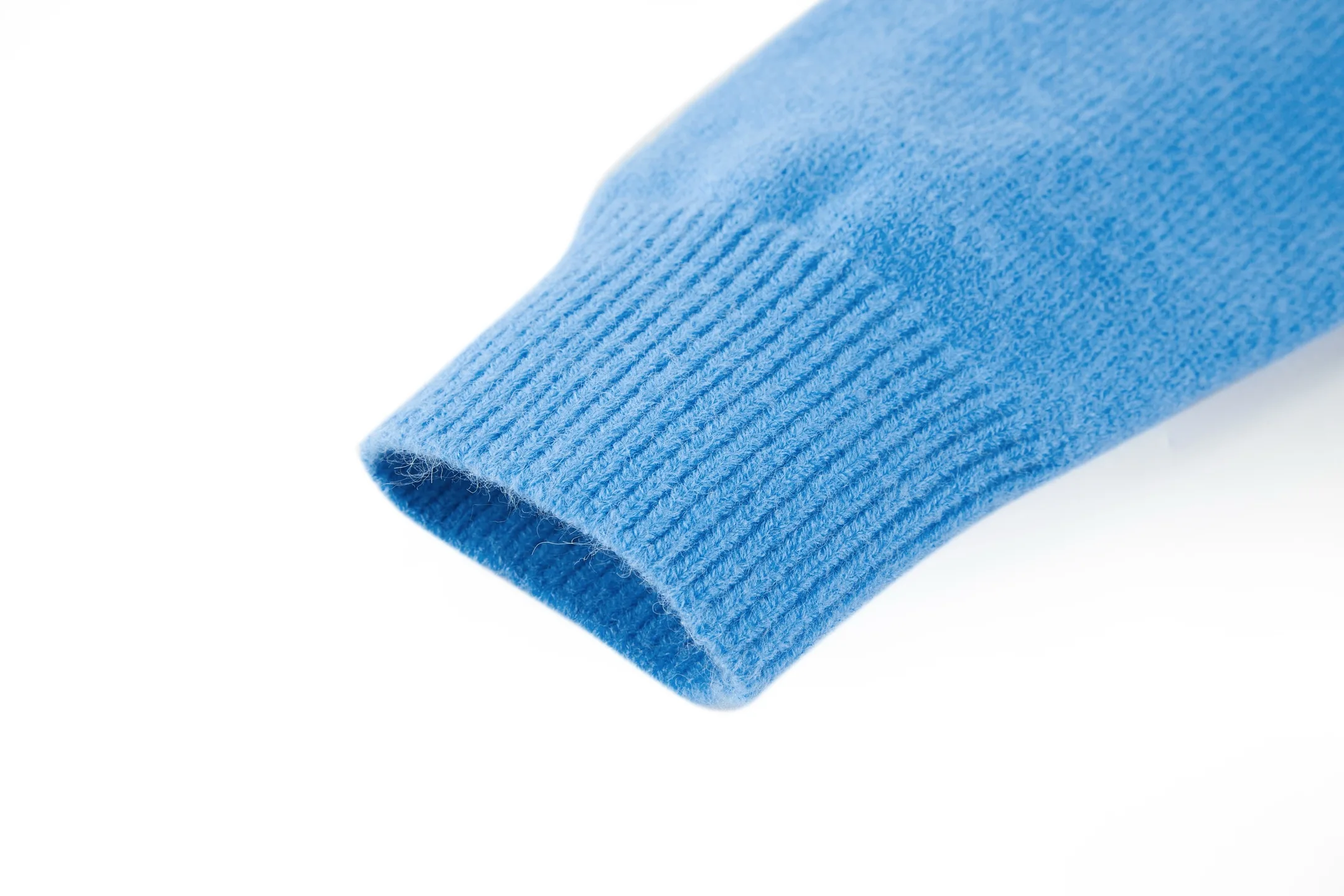 Triomphe Embroidered Wool-Cashmere Blend Sweater D23522478 — view 6