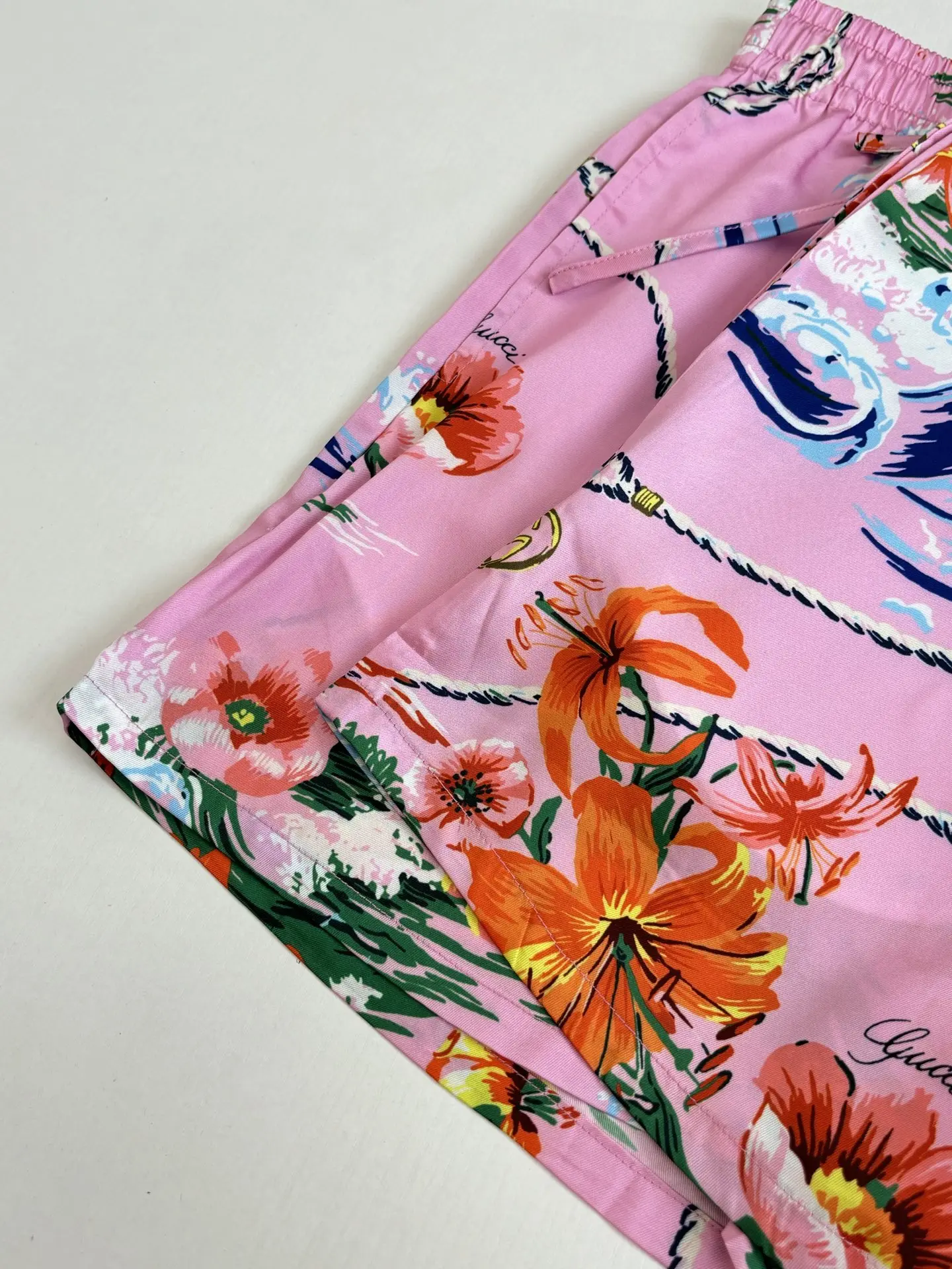 Floral and Wave Print Acetate Satin Shorts D23518601 — view 8