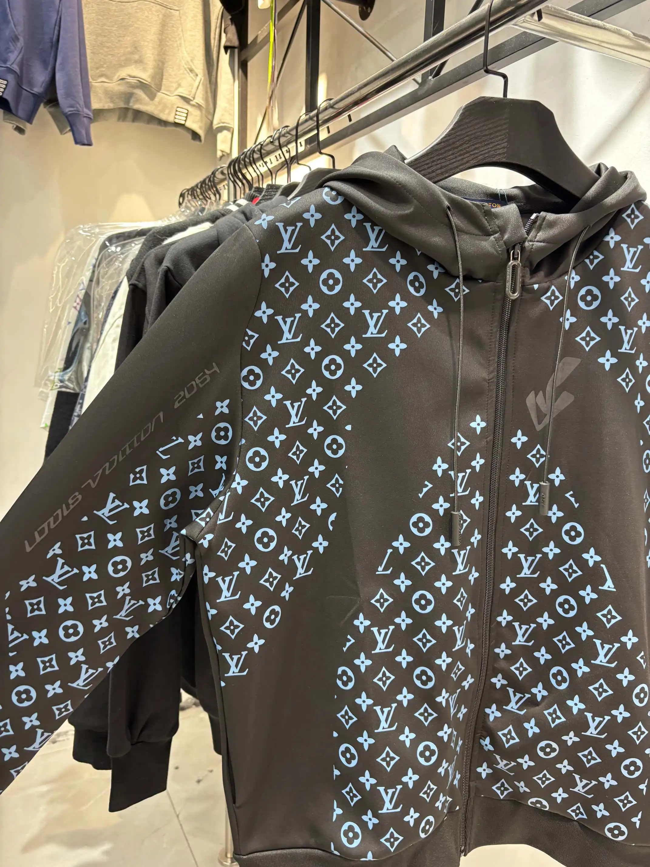 Monogram Scuba Zip-Up Hoodie D23513860 — view 6