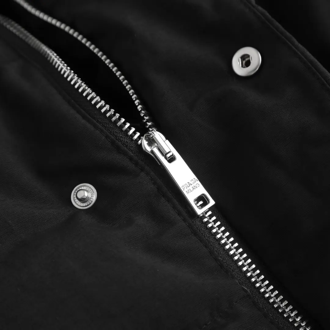Logo-Appliquéd Quilted Down Jacket D24021650 — view 7