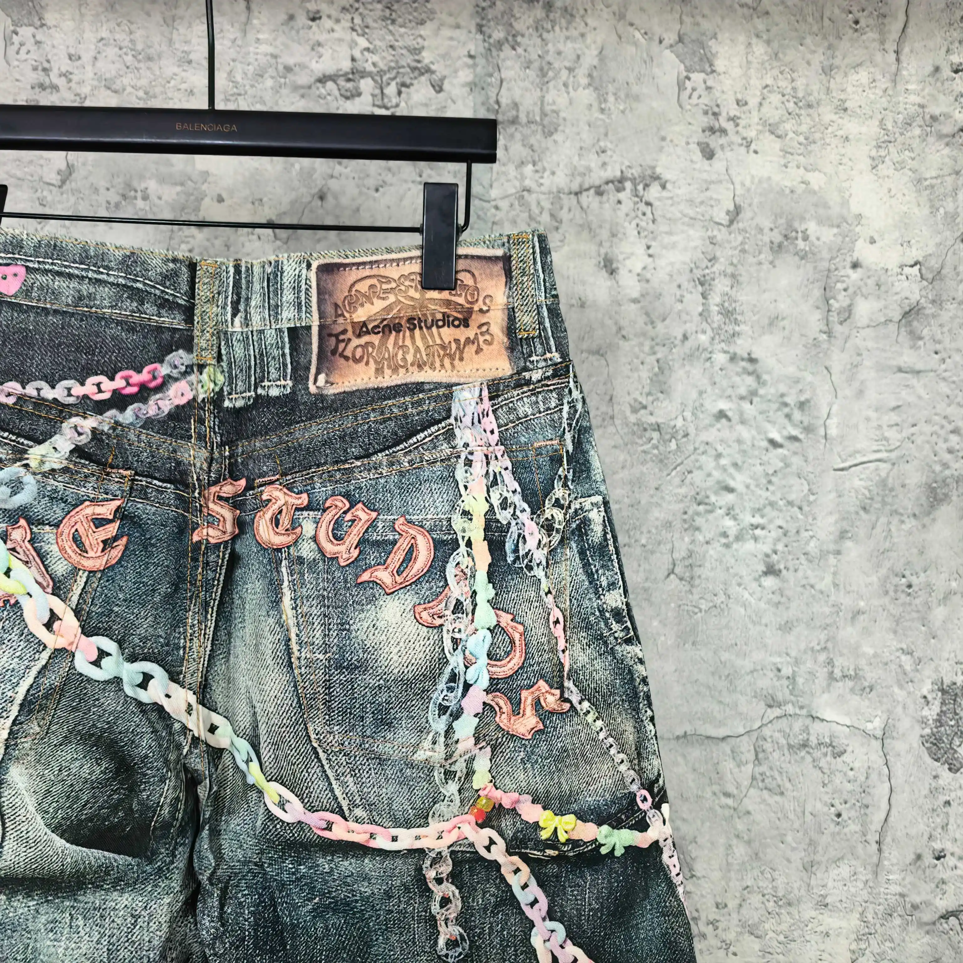 1996 Candy 3D Digital Print Denim Shorts D24024537 — view 9