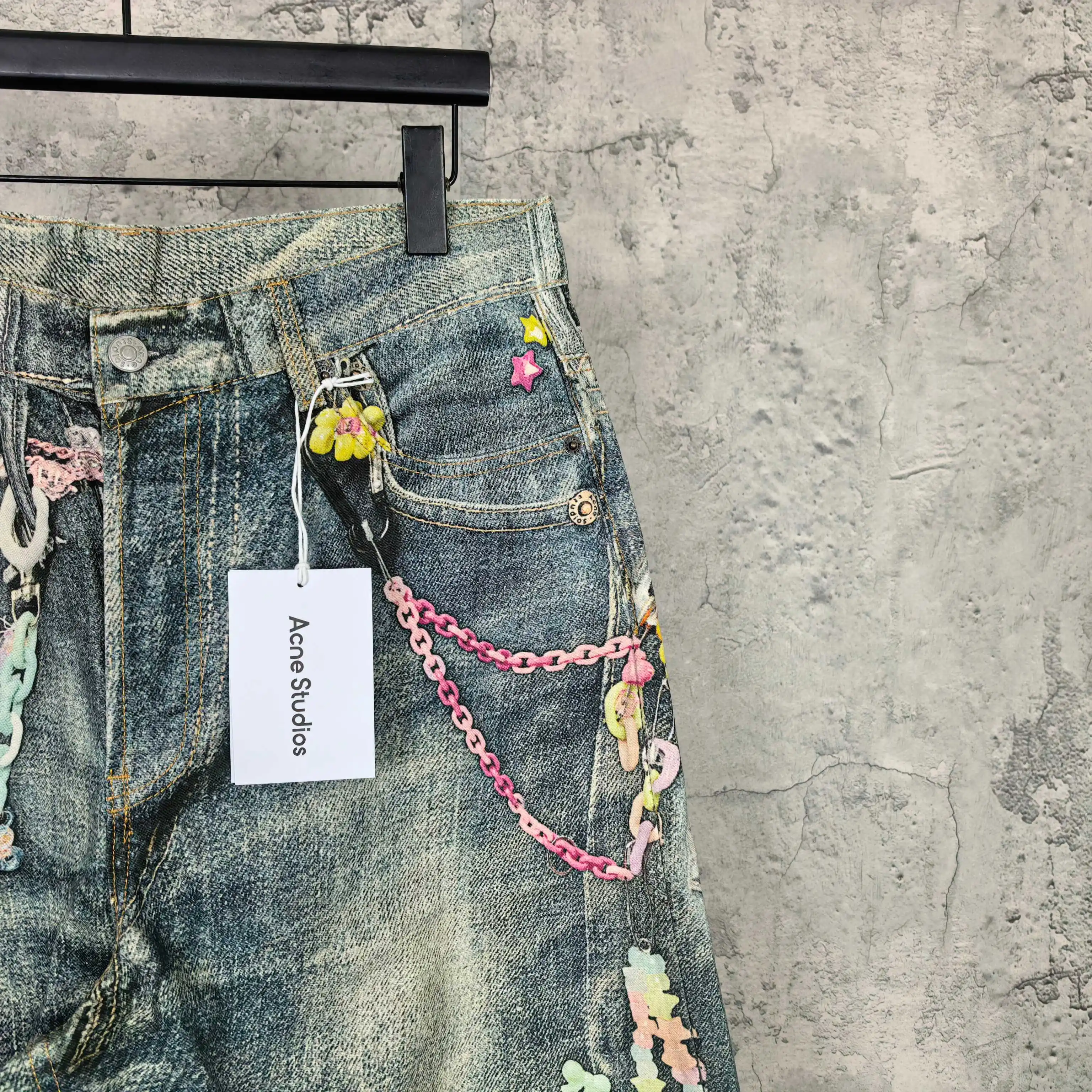 1996 Candy 3D Digital Print Denim Shorts D24024537 — view 14