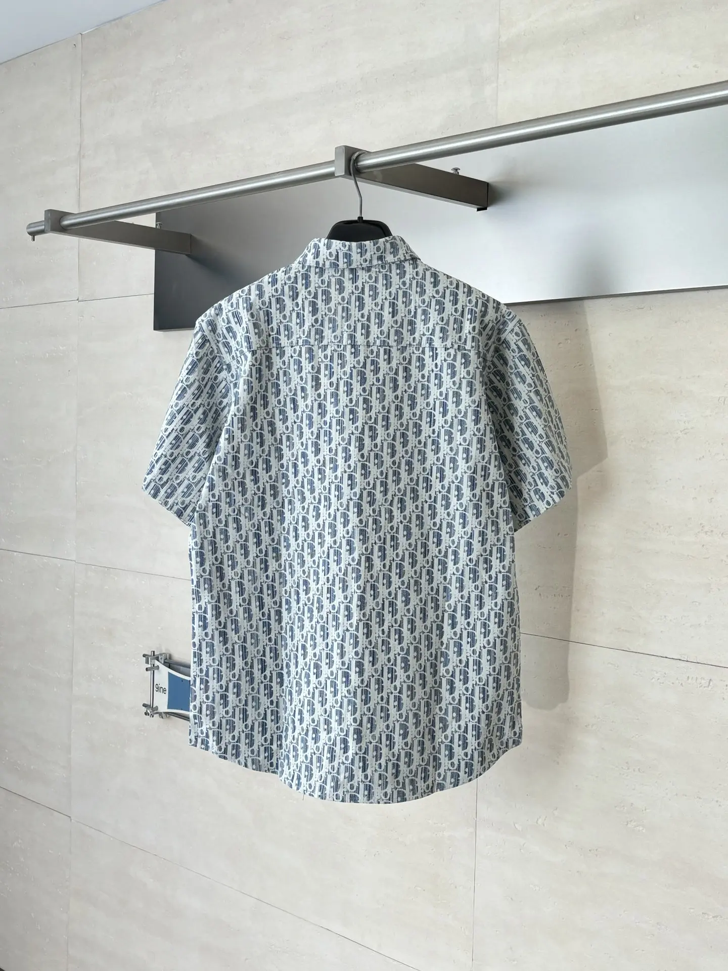 Oblique Print Short-Sleeve Shirt D24018631 — view 2