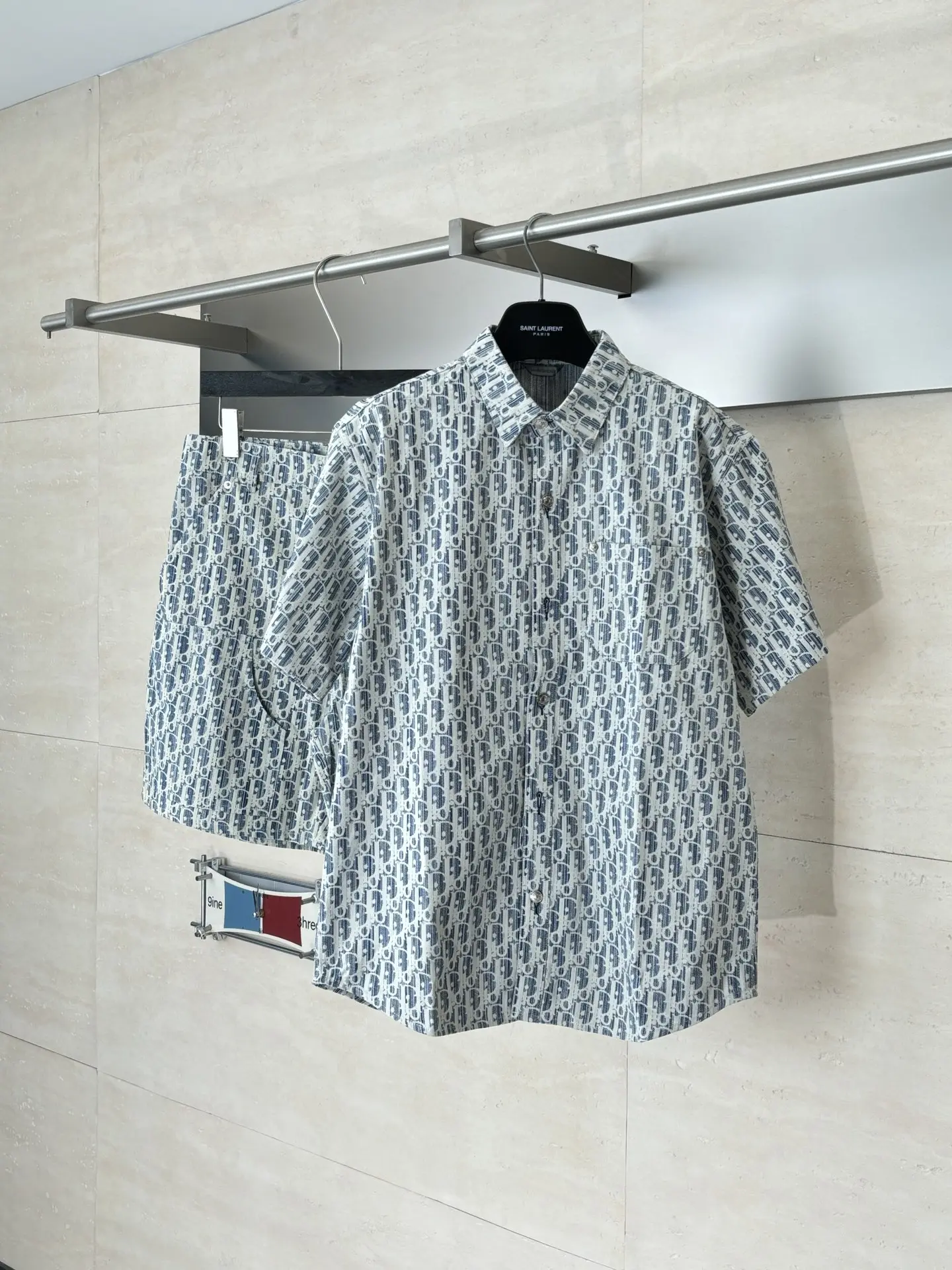 Oblique Print Short-Sleeve Shirt D24018631 — view 4