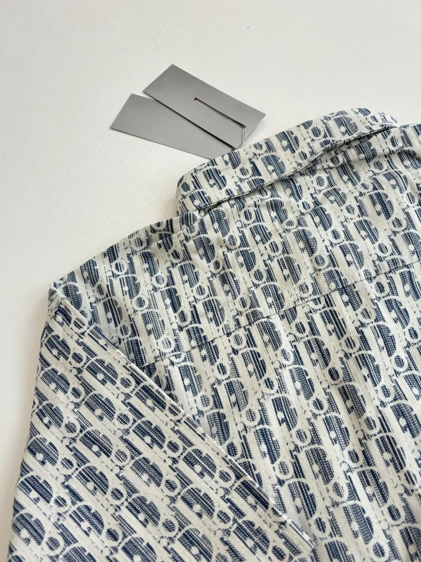 Oblique Print Short-Sleeve Shirt D24018631 — view 8