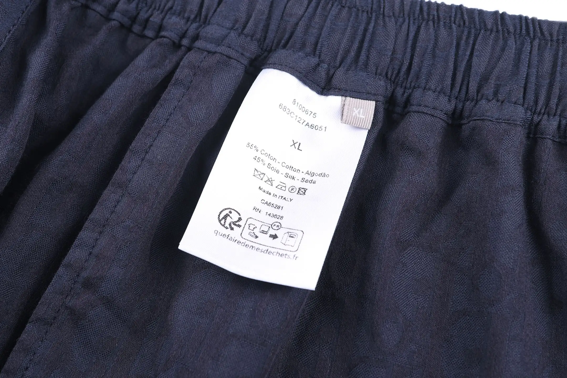 Logo Jacquard Silk-Blend Casual Shorts D24022414 — view 9