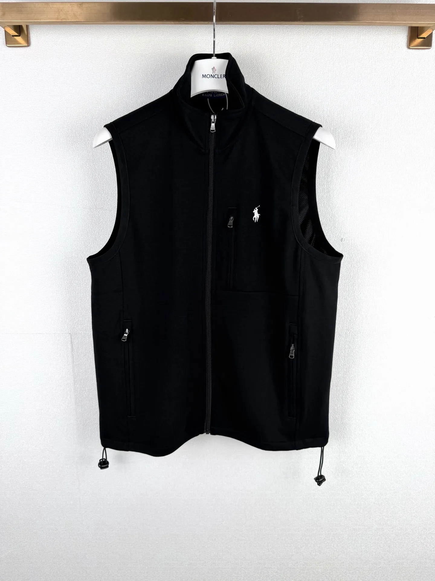 Logo Embroidery Reversible Gilet D24024927