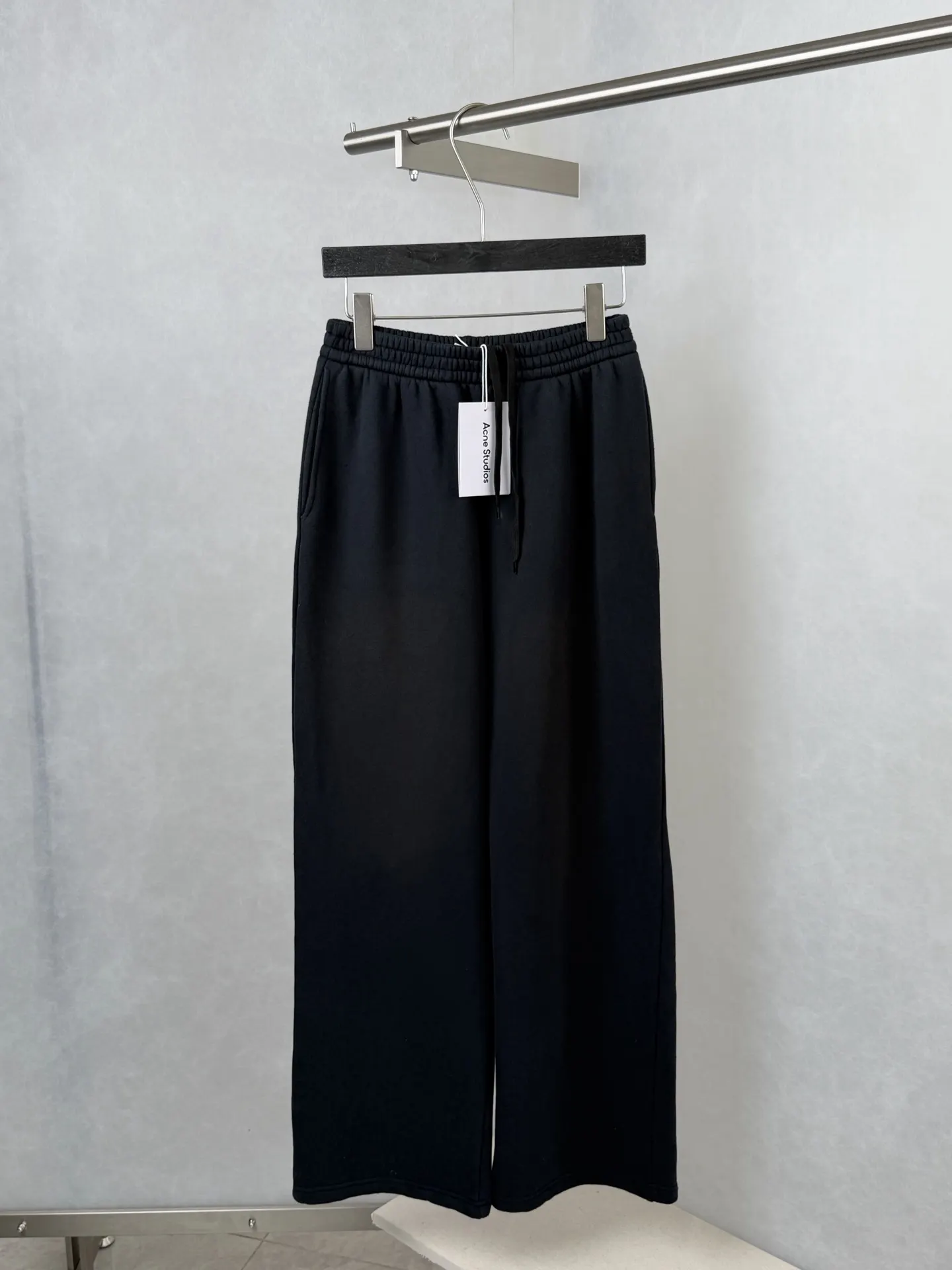 Logo-Print Washed Cotton-Jersey Sweatpants D24518592