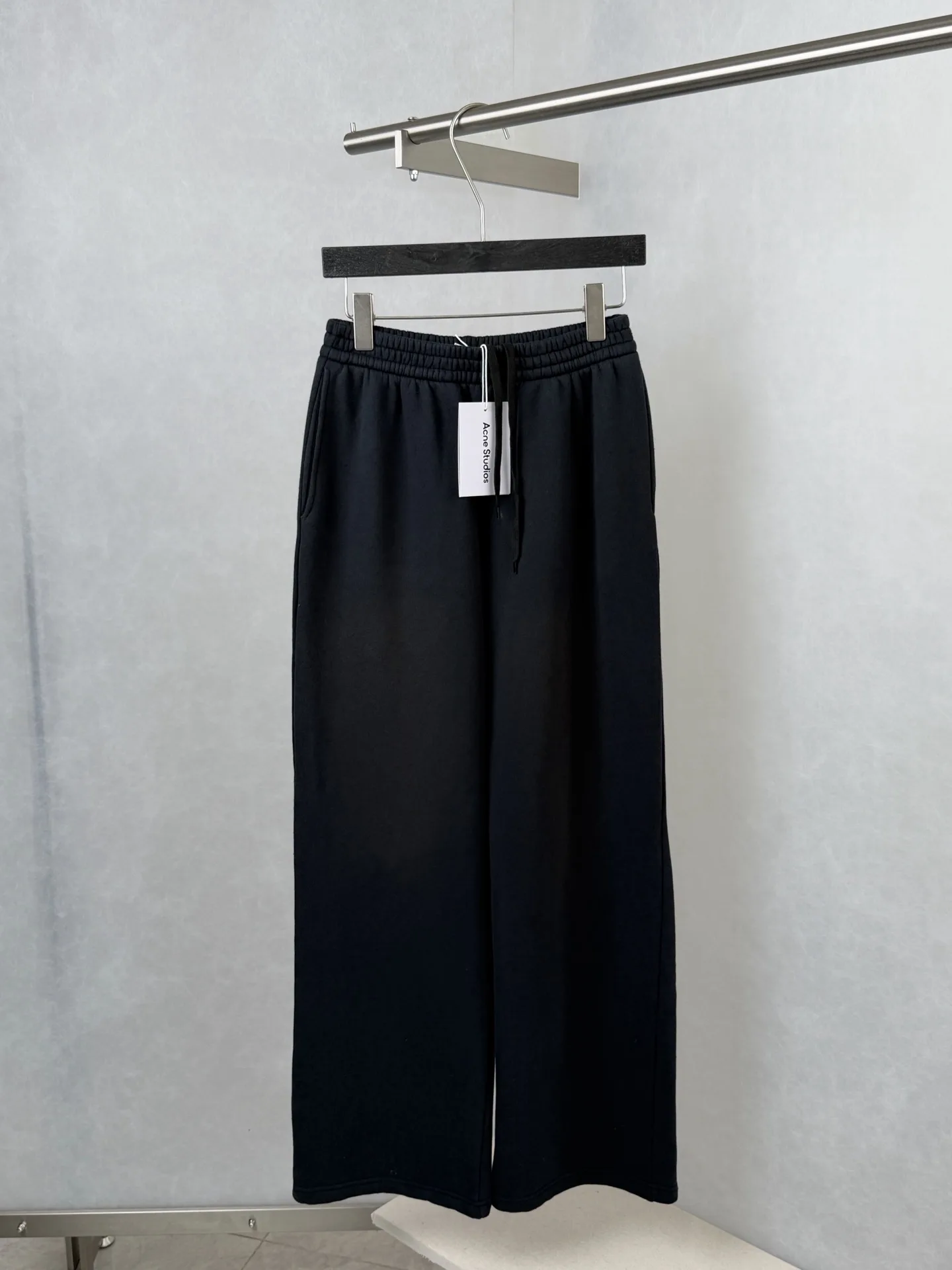 Logo-Print Washed Cotton-Jersey Sweatpants D24518592