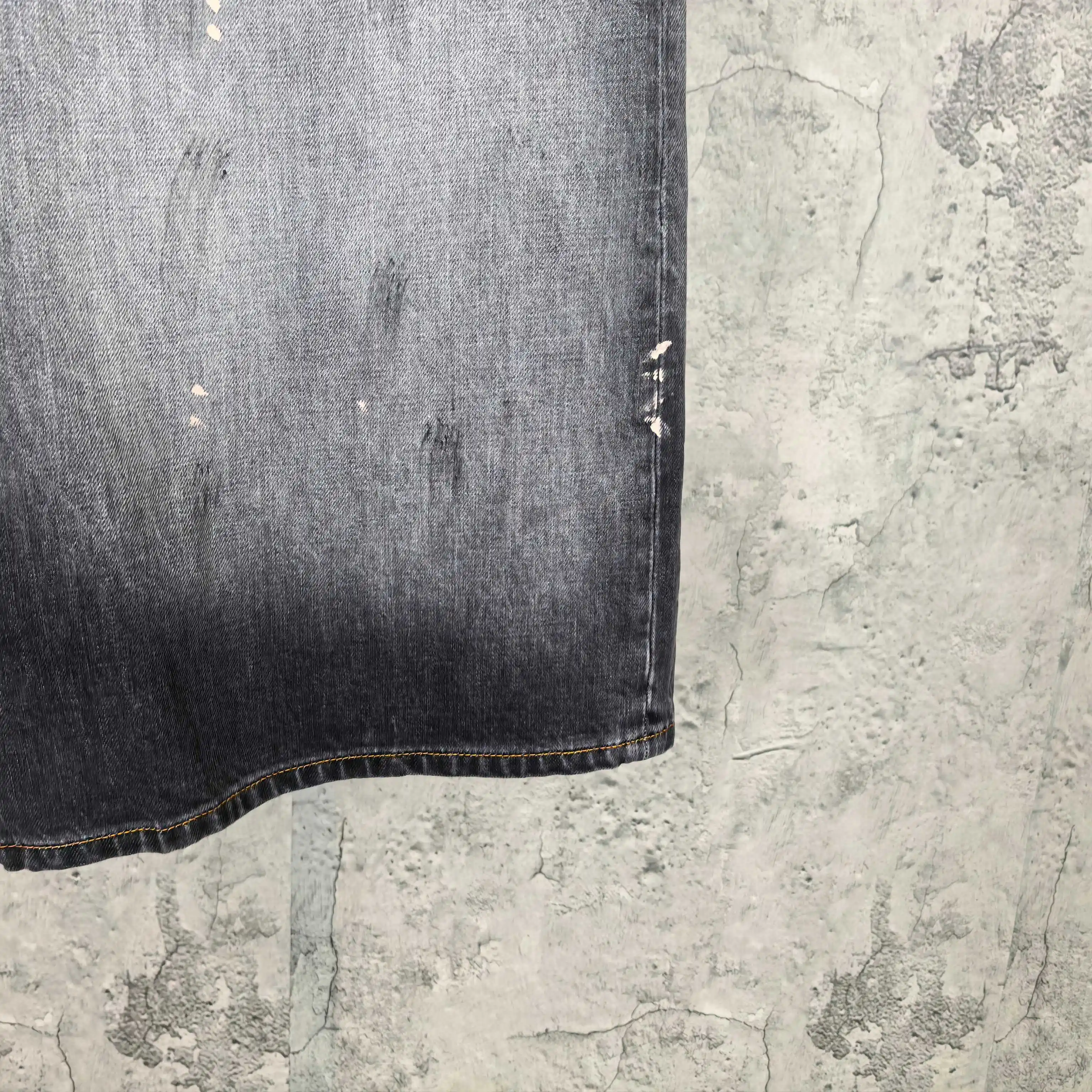 1981 Distressed Paint-Splatter Cropped Jeans D24524538 — view 12