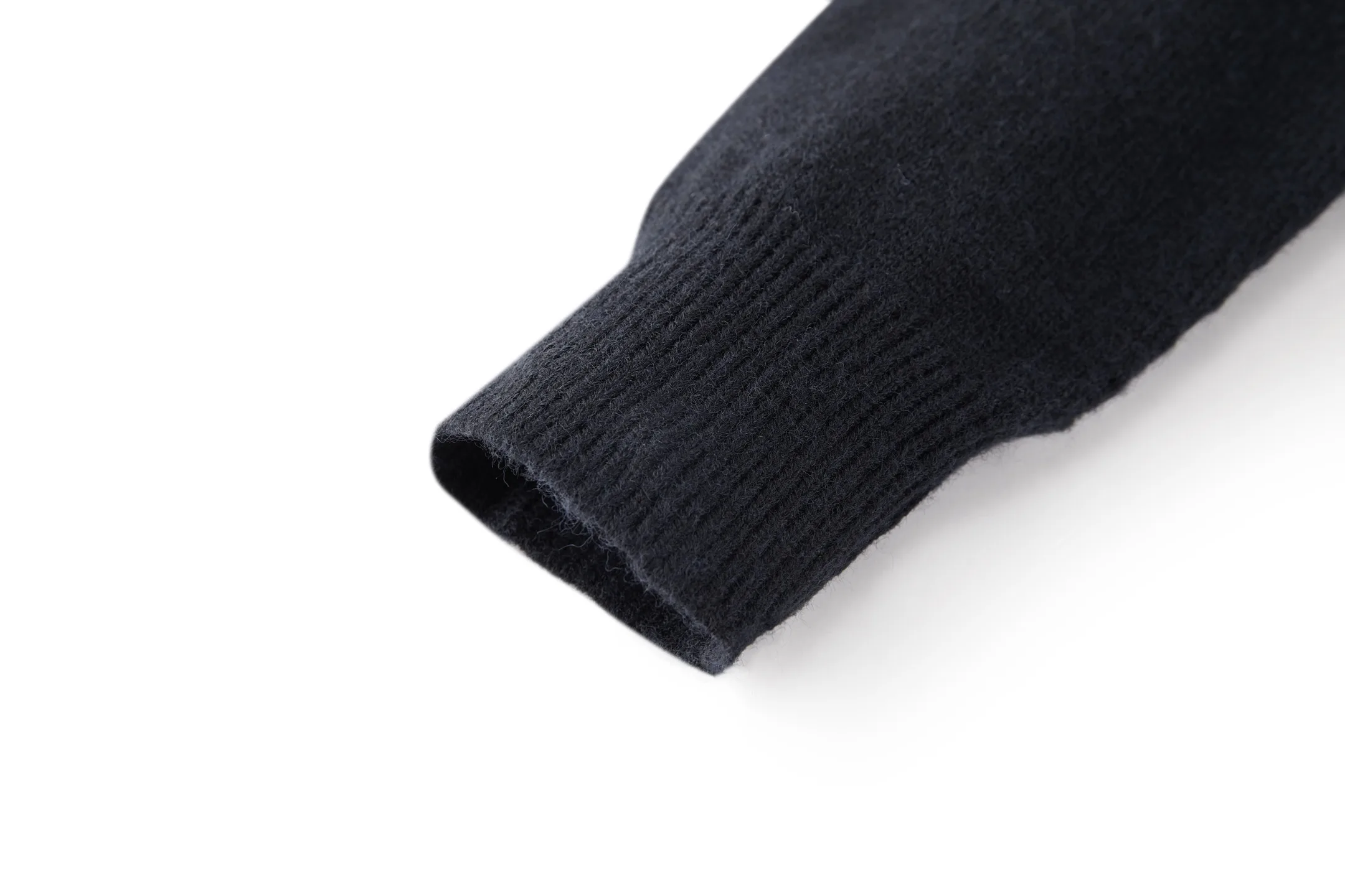 EKD Logo Cashmere-Blend Crew-Neck Sweater D24522357 — view 5
