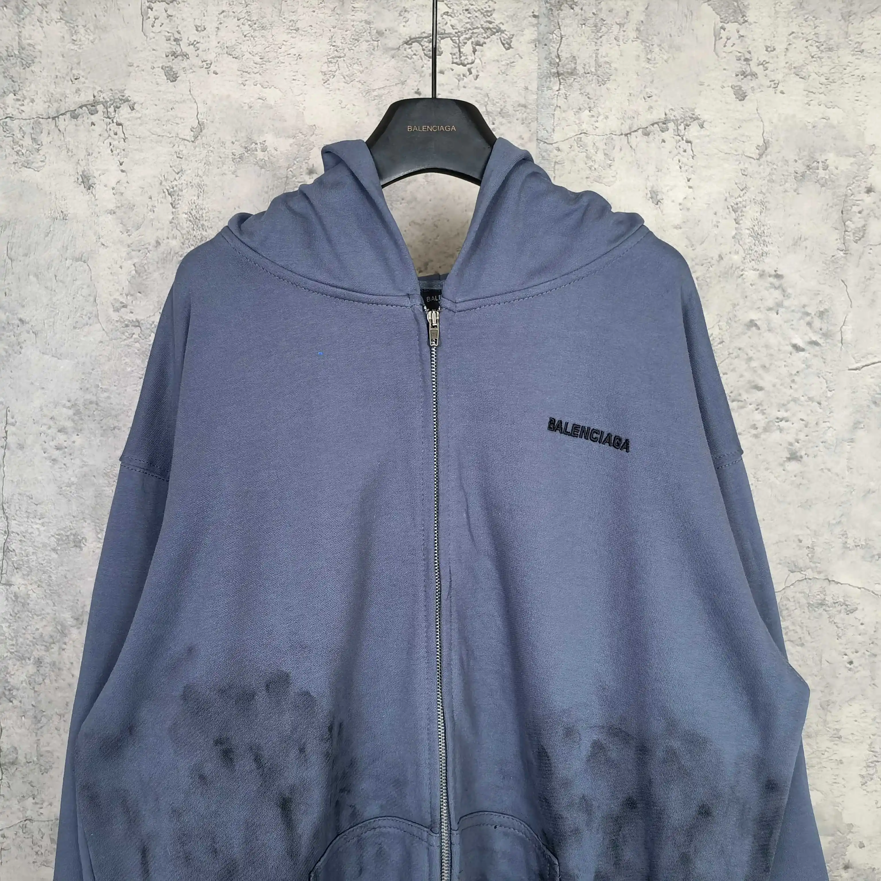Distressed Paint-Splatter Zip-Up Hoodie D24524518 — view 3