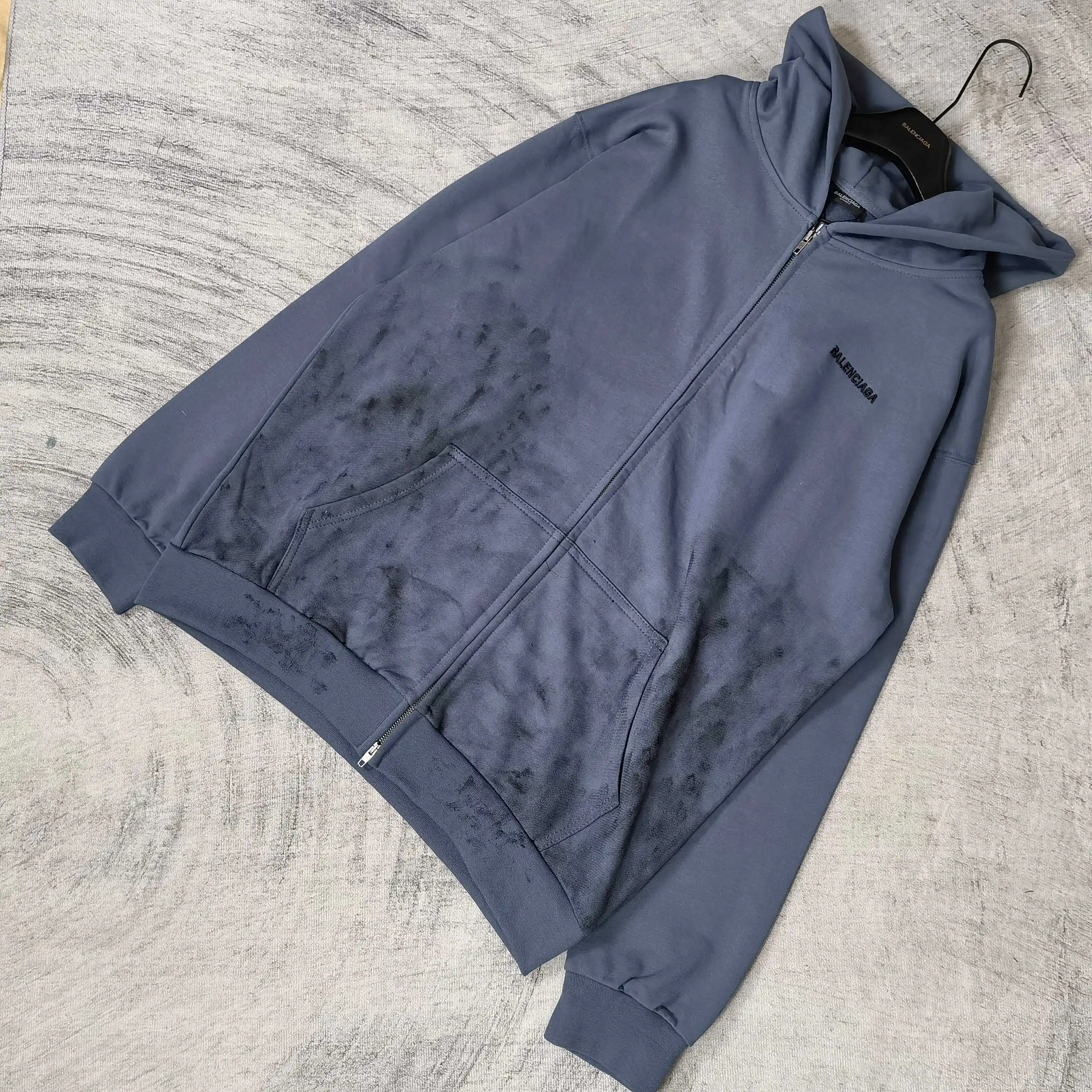 Distressed Paint-Splatter Zip-Up Hoodie D24524518 — view 4