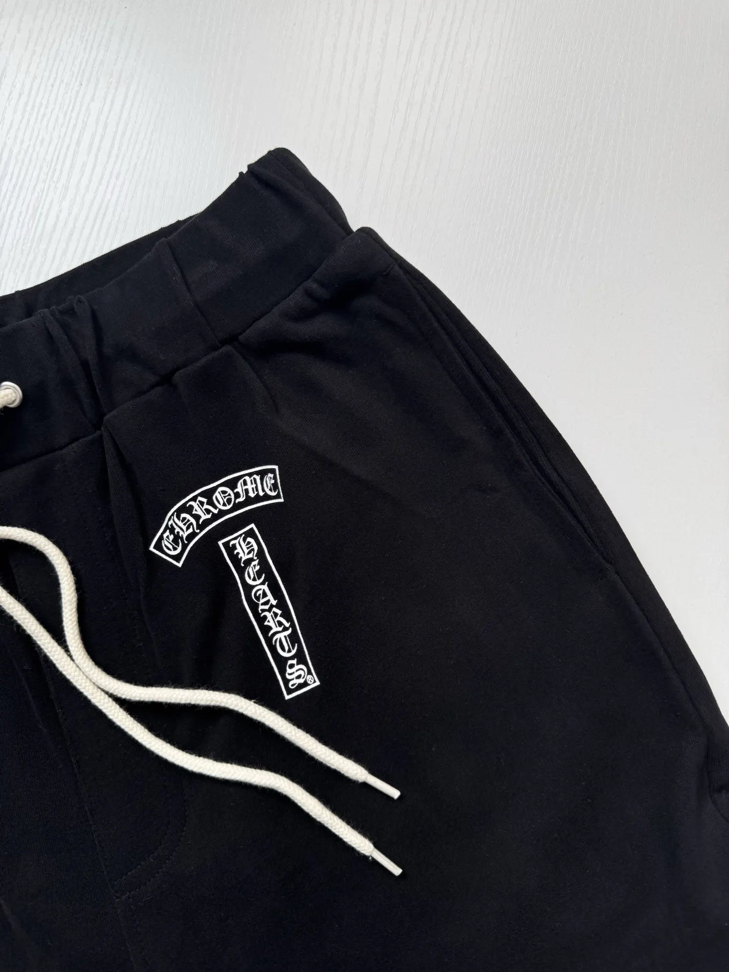 Logo-Print Cotton-Jersey Shorts D24518666 — view 11
