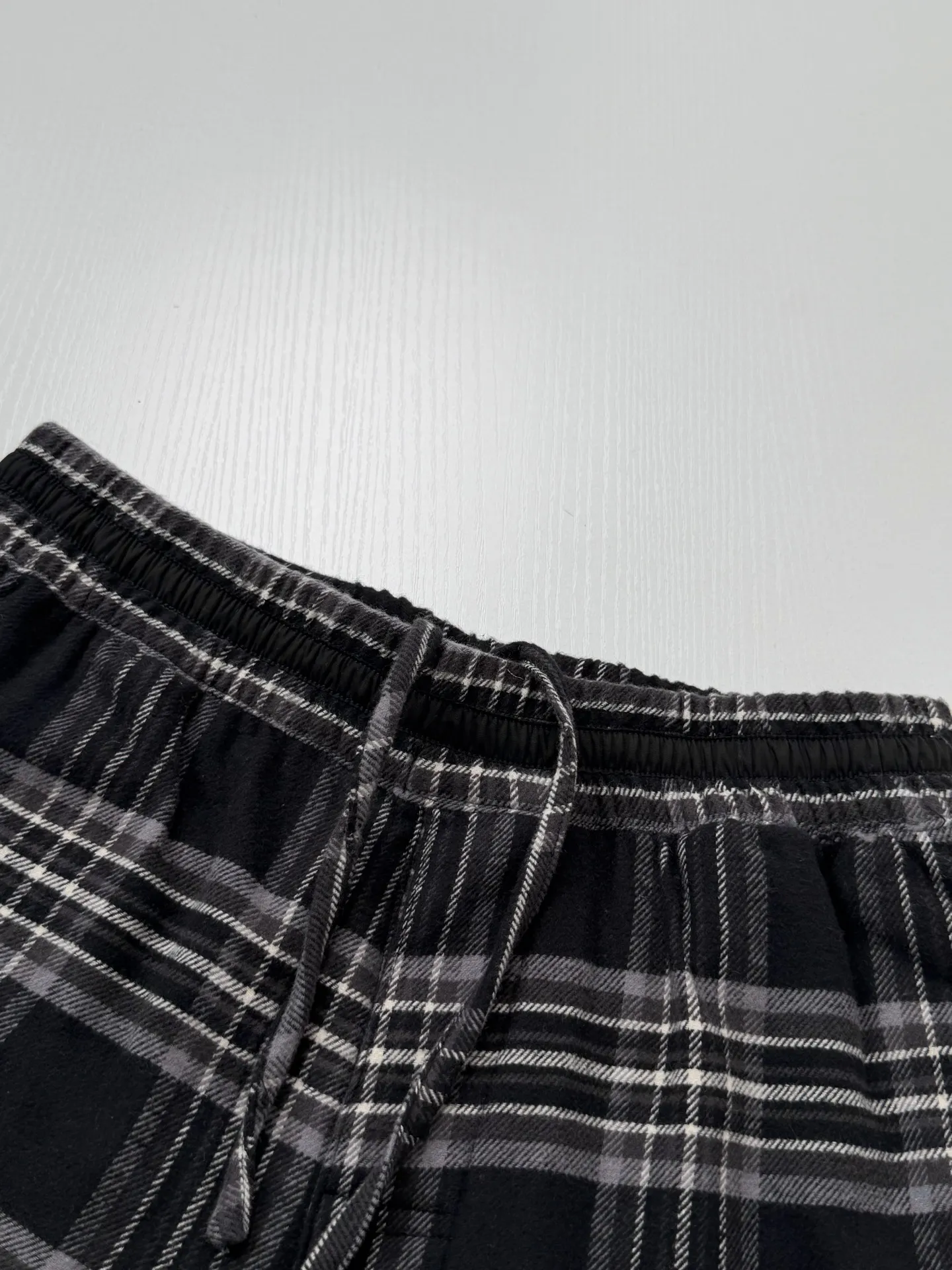 Logo-Patch Plaid Brushed-Cotton Shorts D24518768 — view 5