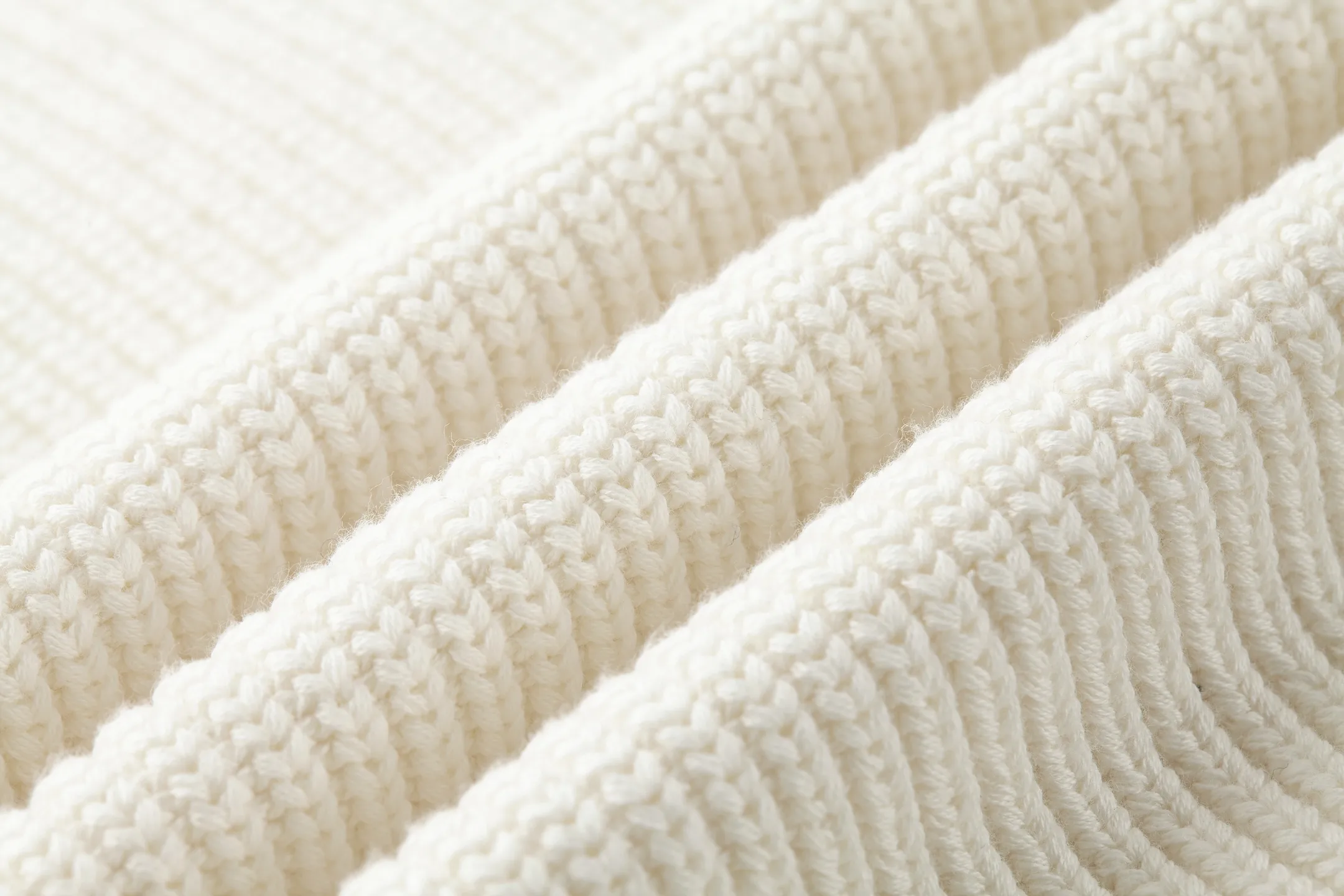 Logo-Embroidered Ribbed Cashmere-Blend Sweater D25022490 — view 7