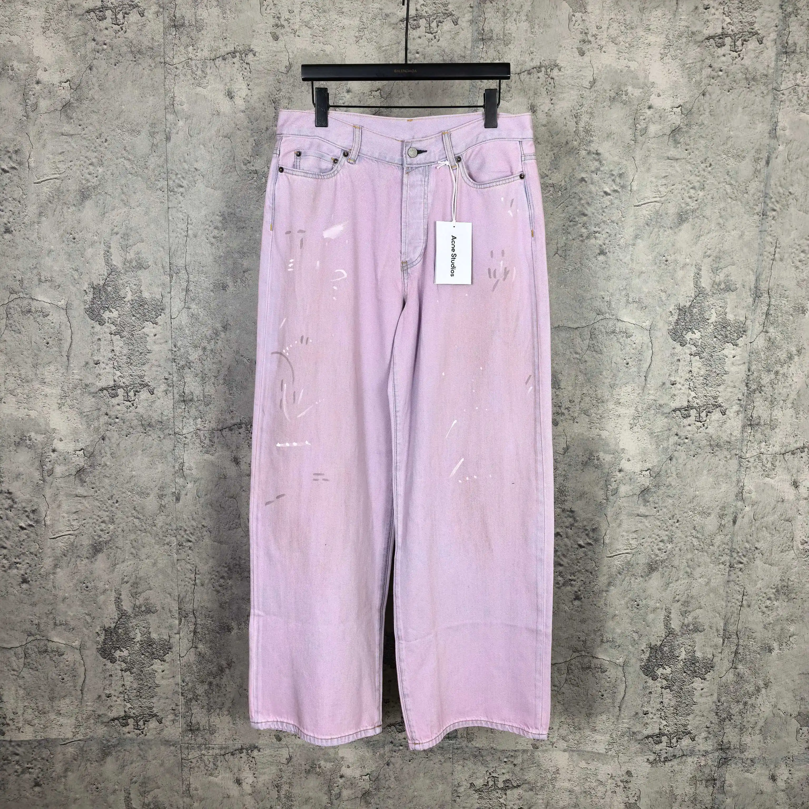 1981 Loose-Fit Splatter-Effect Jeans D25024580