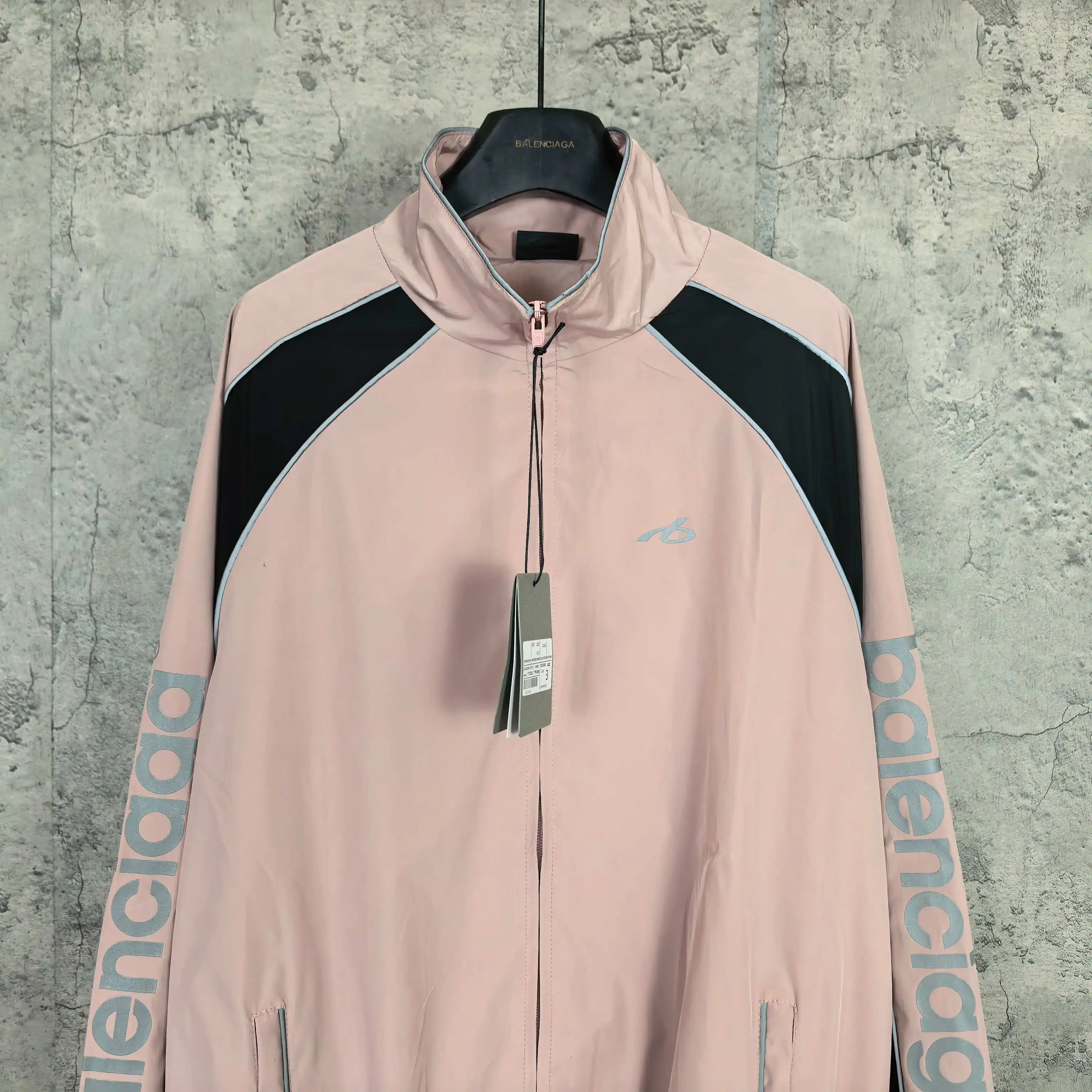 Reflective Logo Tracksuit Jacket D25024467 — view 3