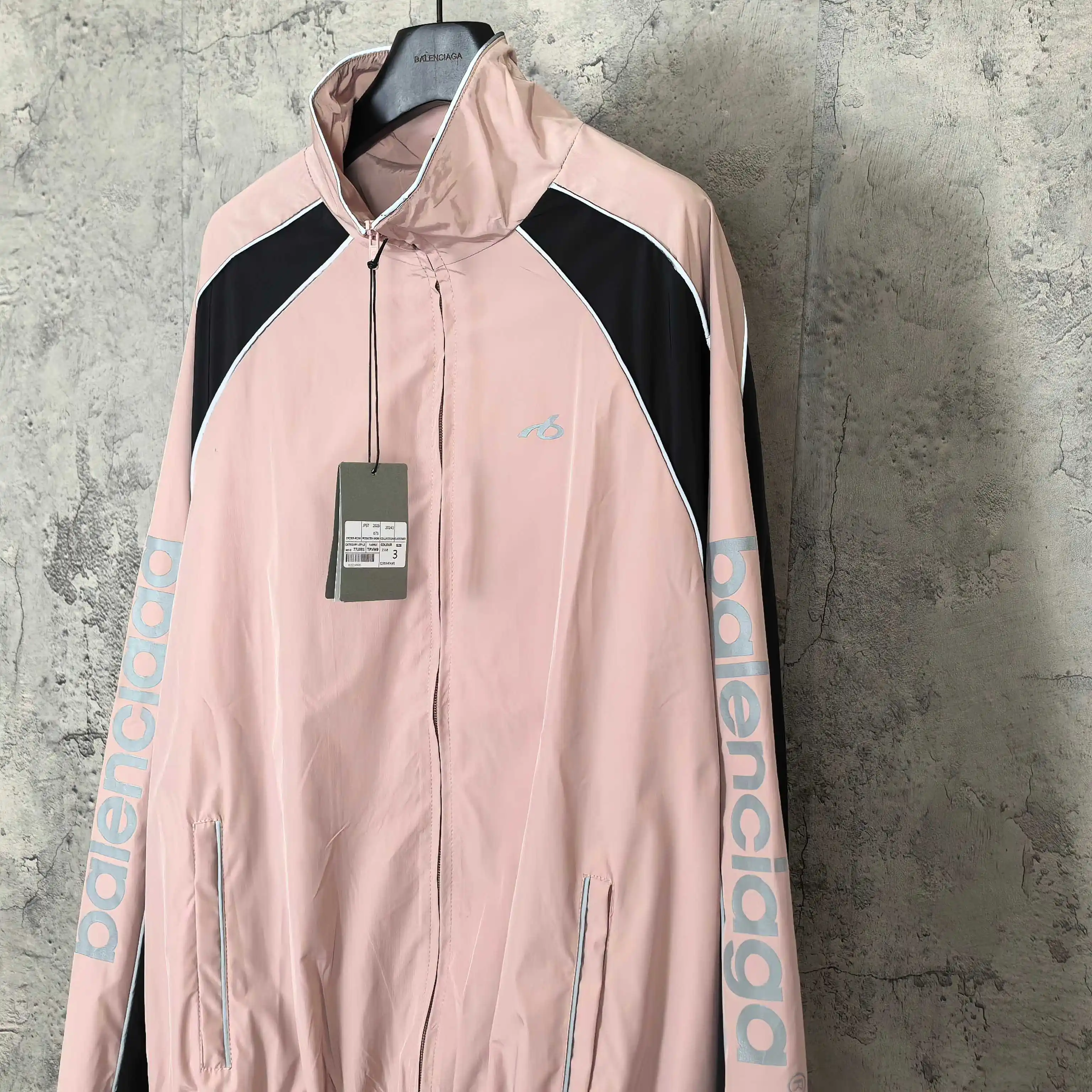 Reflective Logo Tracksuit Jacket D25024467 — view 9
