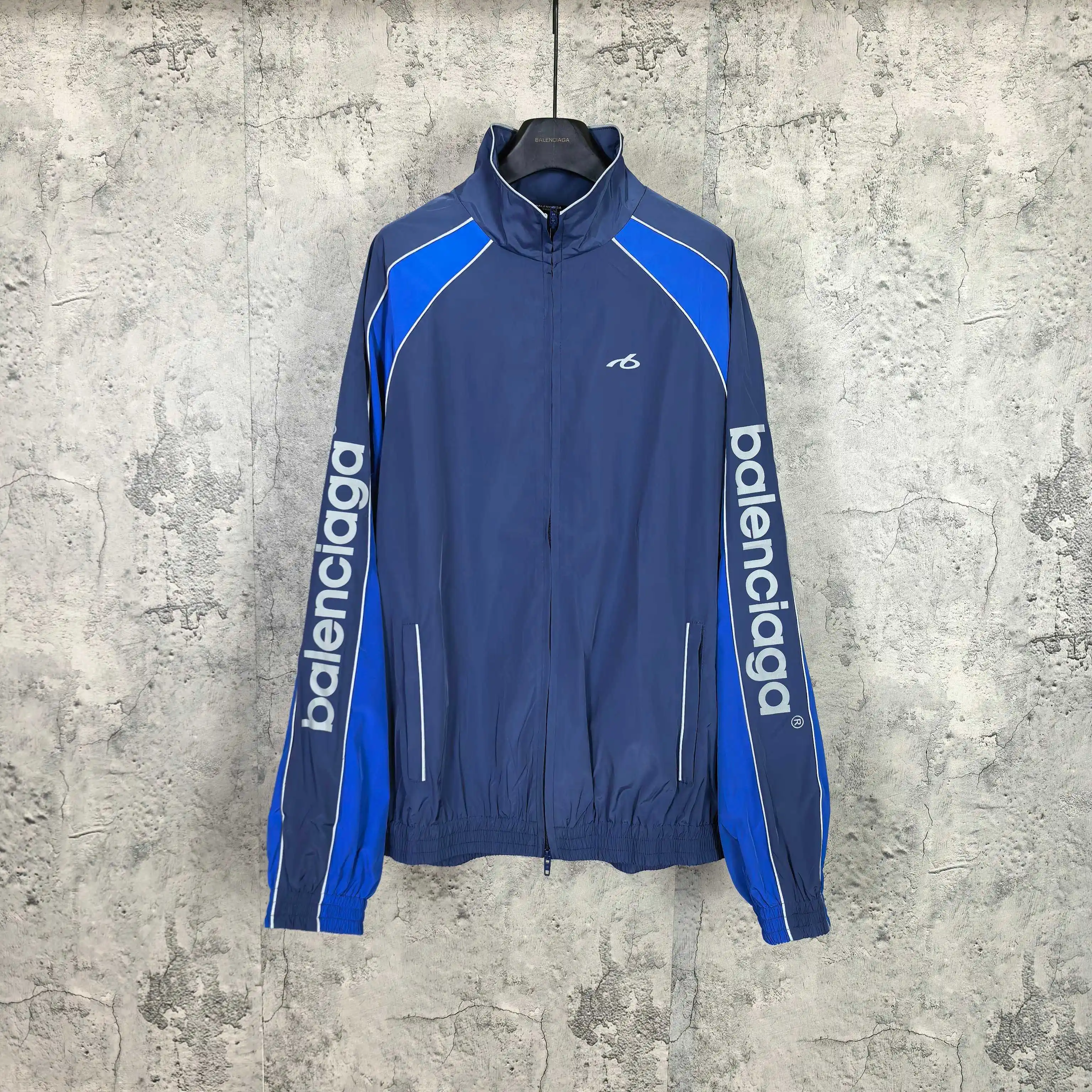 Logo-Print Reflective Track Jacket D25024465