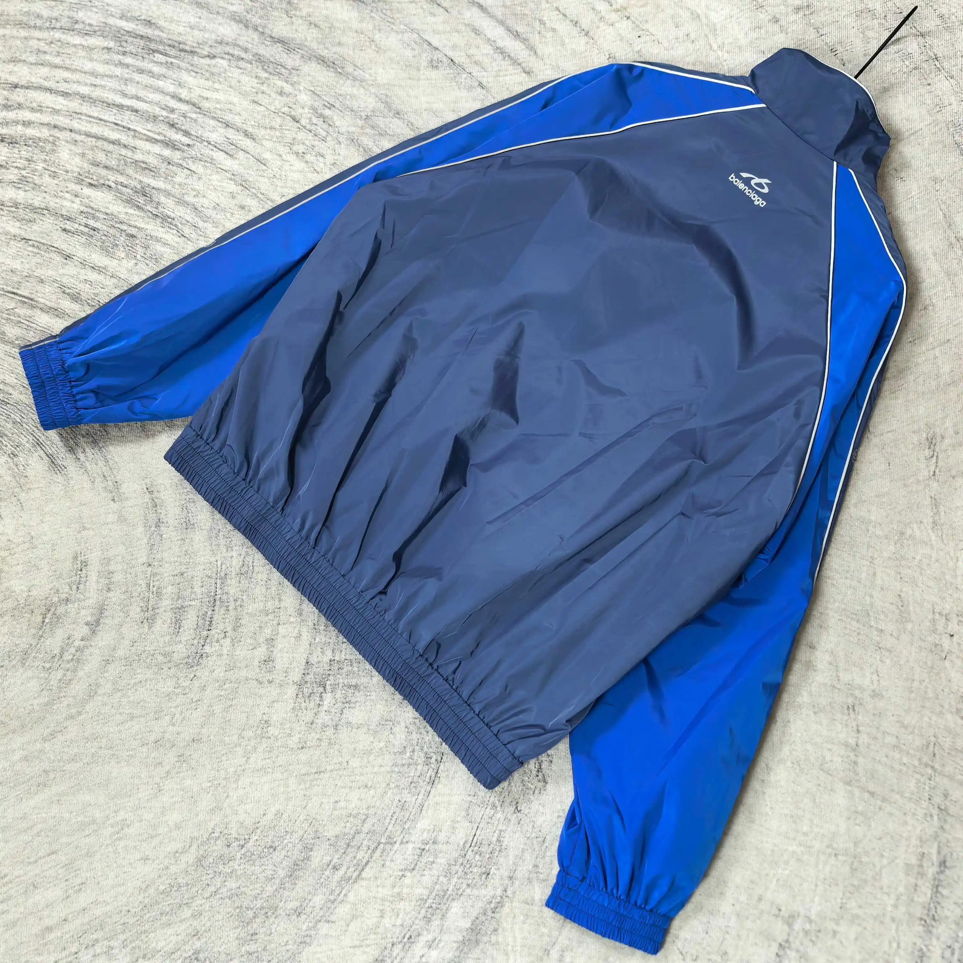 Logo-Print Reflective Track Jacket D25024465 — view 4