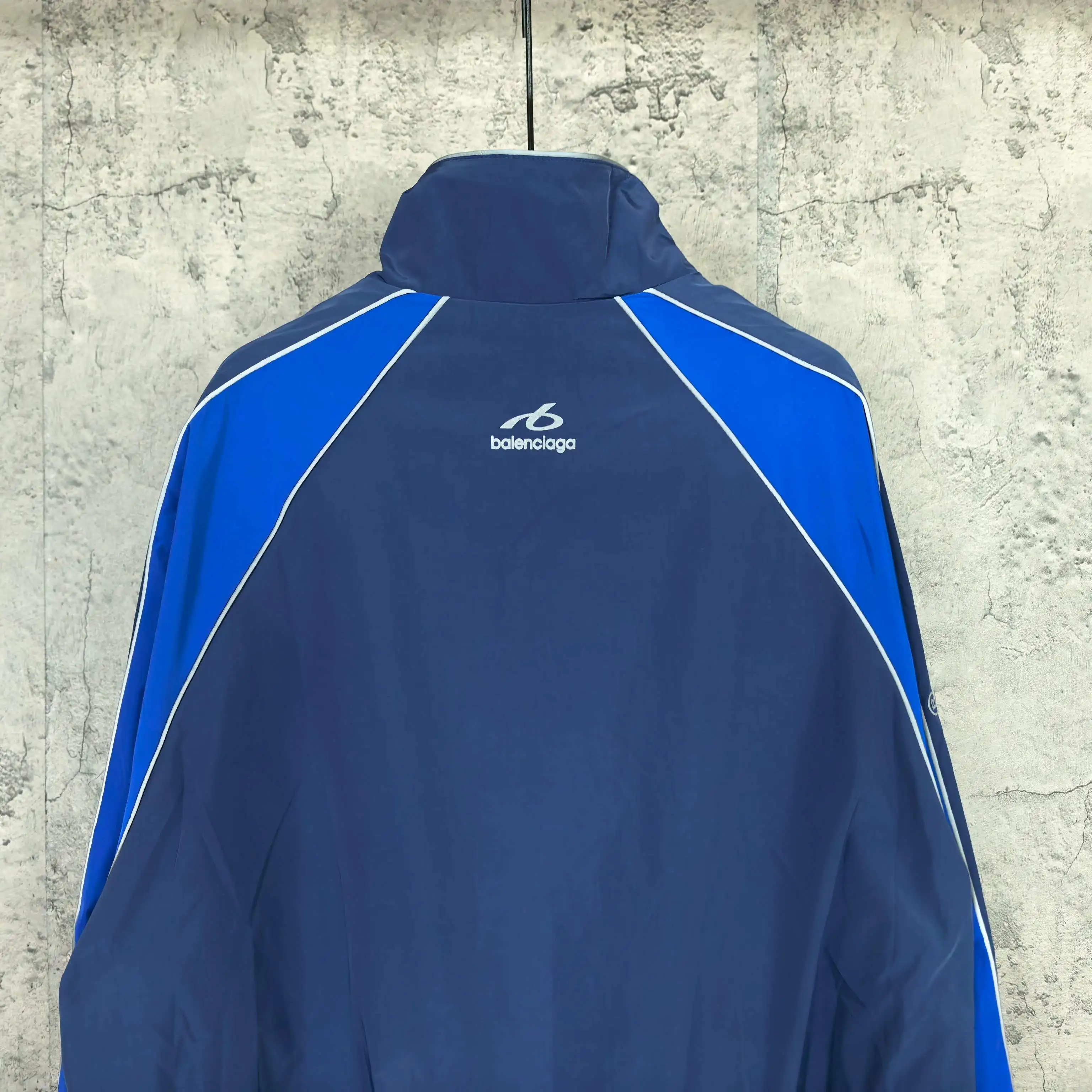 Logo-Print Reflective Track Jacket D25024465 — view 6